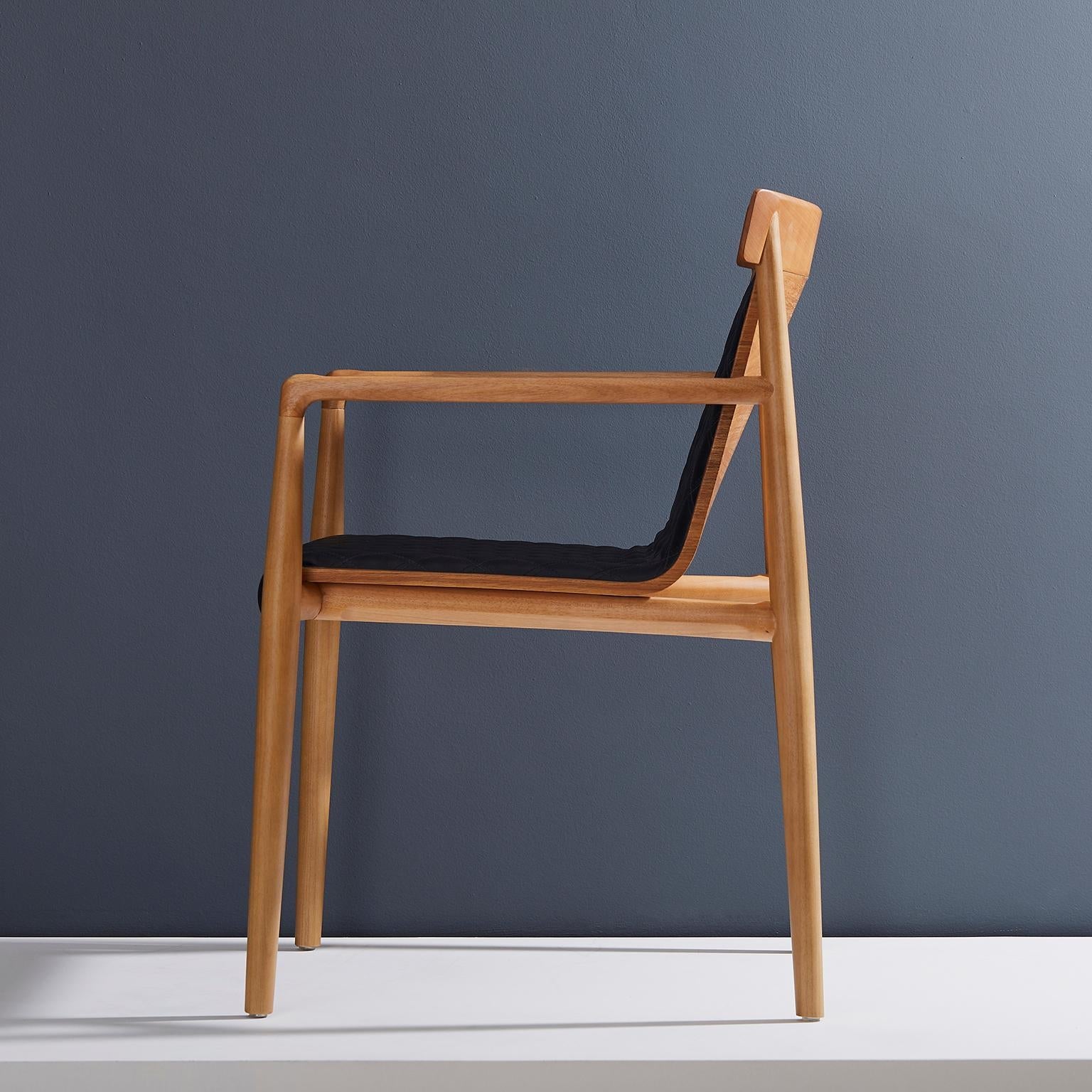https://a.1stdibscdn.com/contemporary-chair-in-natural-solid-wood-upholstered-natural-wood-back-arms-for-sale-picture-8/f_35593/f_153168421562084801549/NT_BC_LM_2019_05_30_Emporio_DanielSimonini_0021_master.jpg