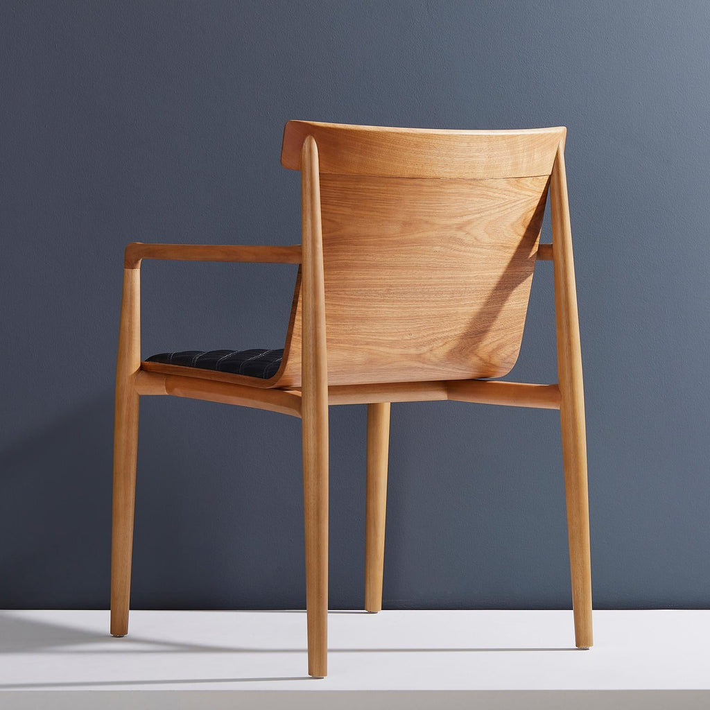 https://a.1stdibscdn.com/contemporary-chair-in-natural-solid-wood-upholstered-natural-wood-back-arms-for-sale-picture-6/f_35593/f_153168421562084935779/NT_BC_LM_2019_05_30_Emporio_DanielSimonini_0022_master.jpg
