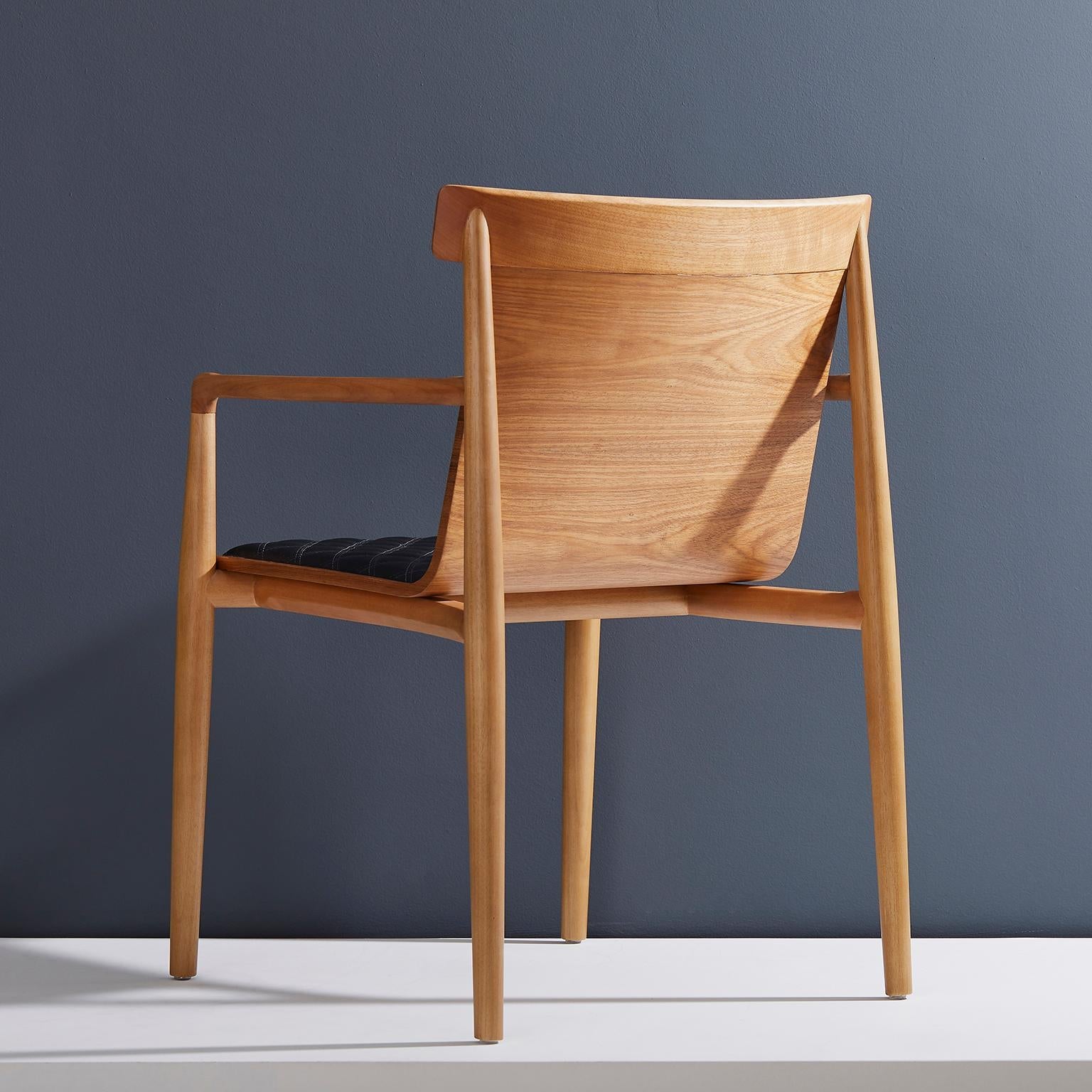 https://a.1stdibscdn.com/contemporary-chair-in-natural-solid-wood-upholstered-natural-wood-back-arms-for-sale-picture-6/f_35593/f_153168421562084935779/NT_BC_LM_2019_05_30_Emporio_DanielSimonini_0022_master.jpg