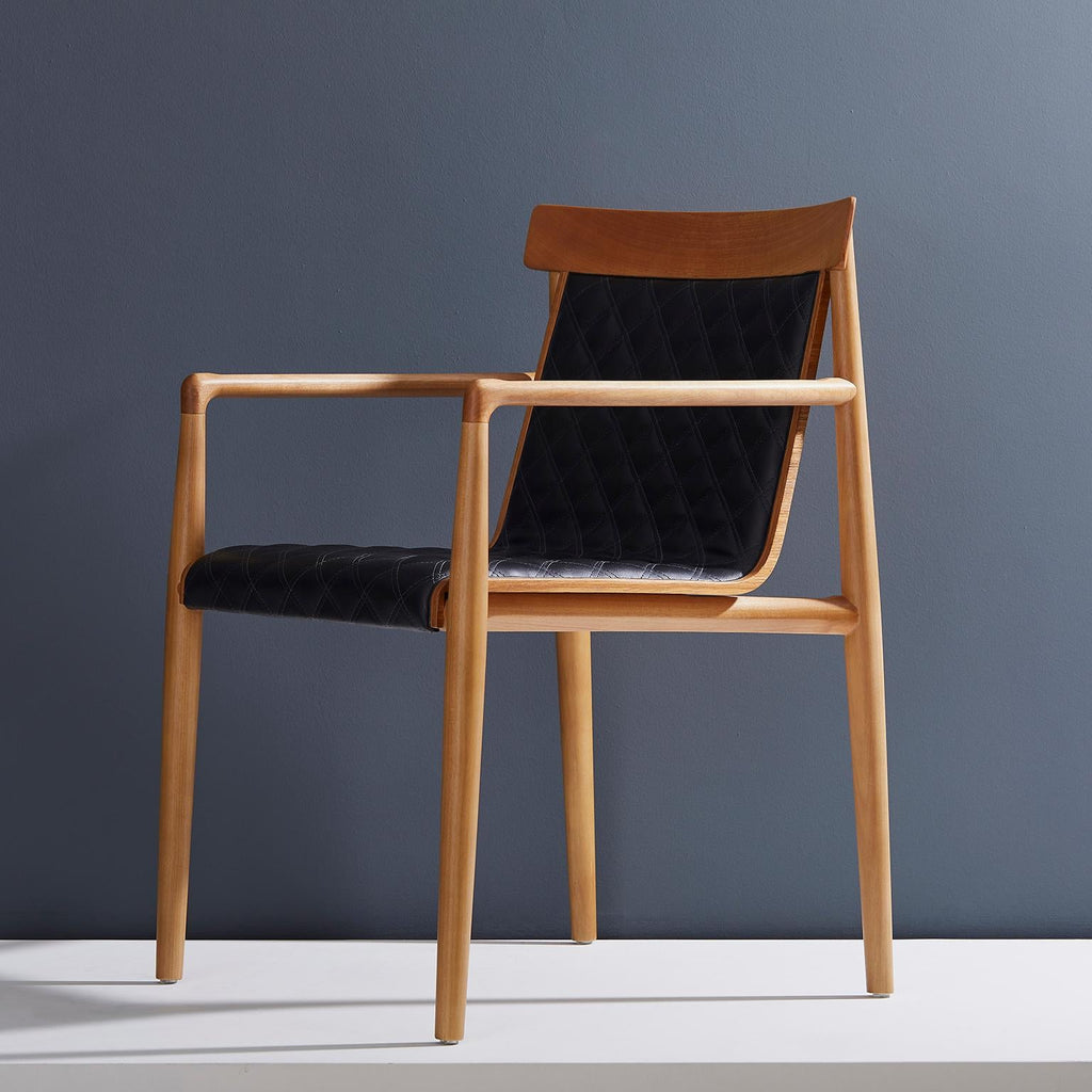 https://a.1stdibscdn.com/contemporary-chair-in-natural-solid-wood-upholstered-natural-wood-back-arms-for-sale-picture-7/f_35593/f_153168421562084938899/NT_LM_2019_05_30_Emporio_DanielSimonini_0018_master.jpg