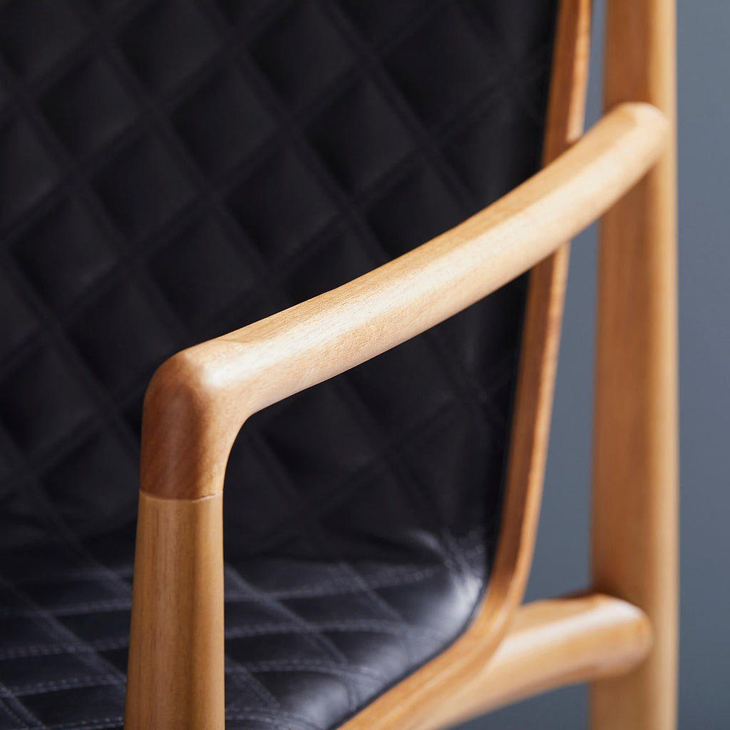 https://a.1stdibscdn.com/contemporary-chair-in-natural-solid-wood-upholstered-natural-wood-back-arms-for-sale-picture-10/f_35593/f_153168421562084802034/NT_LM_DET_2019_05_30_Emporio_DanielSimonini_0026_master.jpg