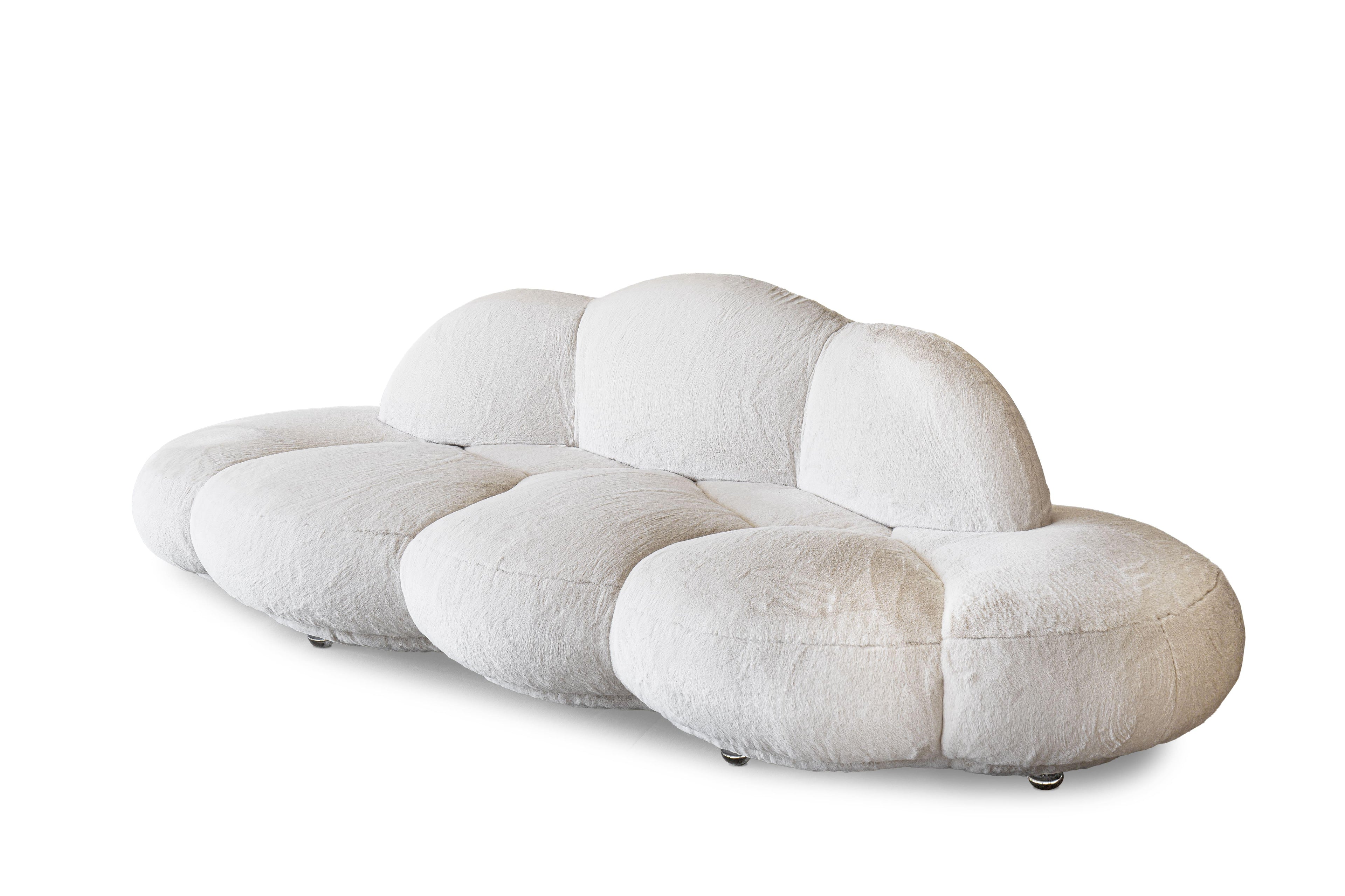 https://a.1stdibscdn.com/21st-century-le-nuvole-sofa-white-s-giobbi-for-giovannetti-collezioni-for-sale-picture-2/f_52352/f_228061521726840382339/NUVOLE_002_master.jpg