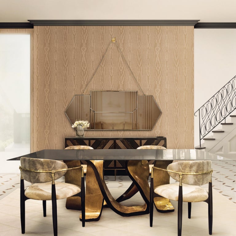 https://a.1stdibscdn.com/nahema-luxury-chair-for-sale-picture-10/f_74772/f_313735021668788519230/Nahema_Chair_9_master.jpg?width=768