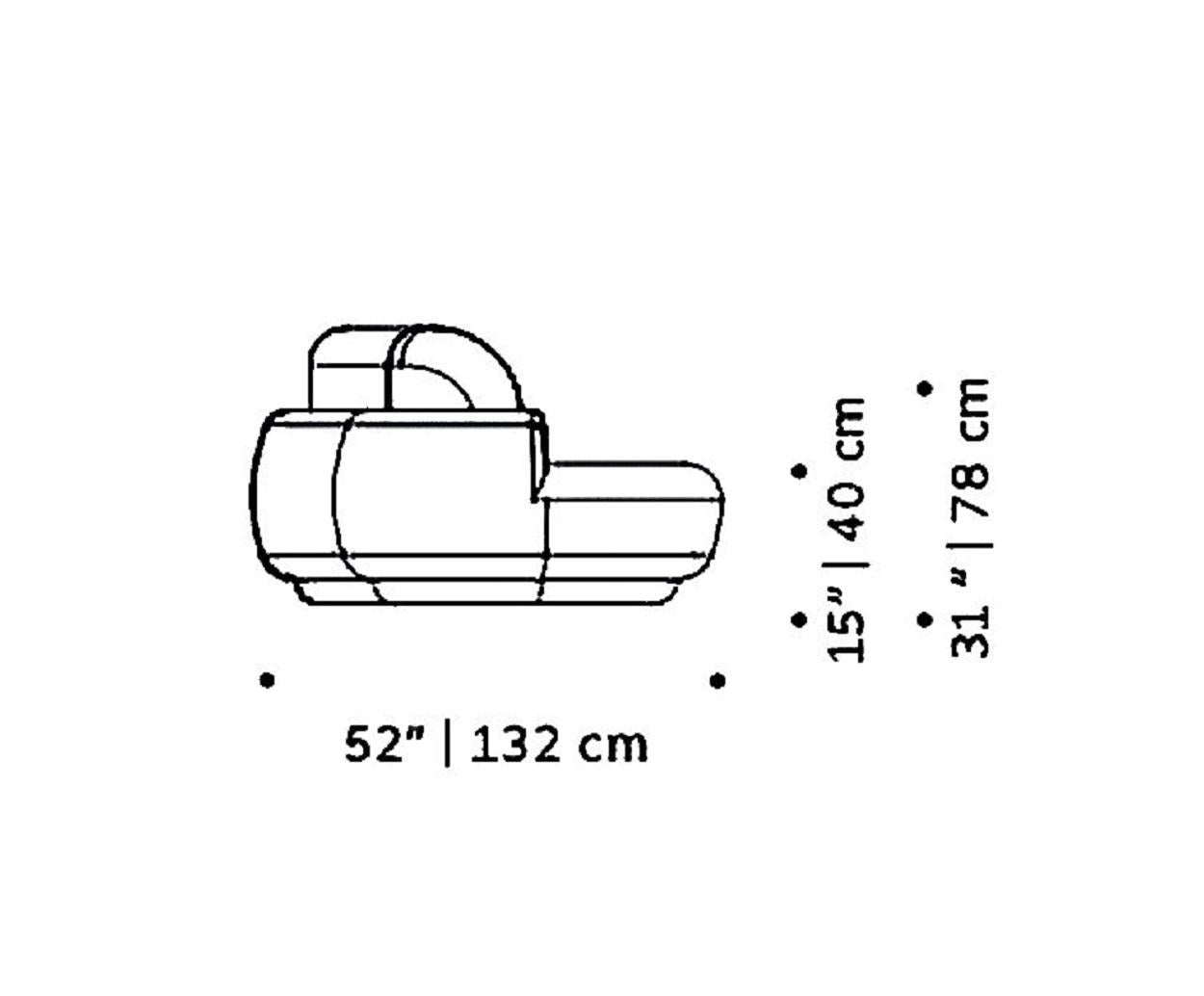 https://a.1stdibscdn.com/naked-curved-sofa-large-with-beech-ash-056-5-and-boucle-snow-for-sale-picture-2/f_29653/f_318284121671516620321/Naked_Round_Sofa_Side_Size_master.jpg