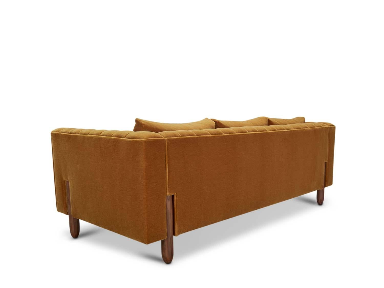 https://a.1stdibscdn.com/mohair-isherwood-sofa-by-lawson-fenning-for-sale-picture-4/f_8060/f_373675021701477753054/Natural_Walnut_Grade_D_Mohair_Butterscotch_4_master.jpg