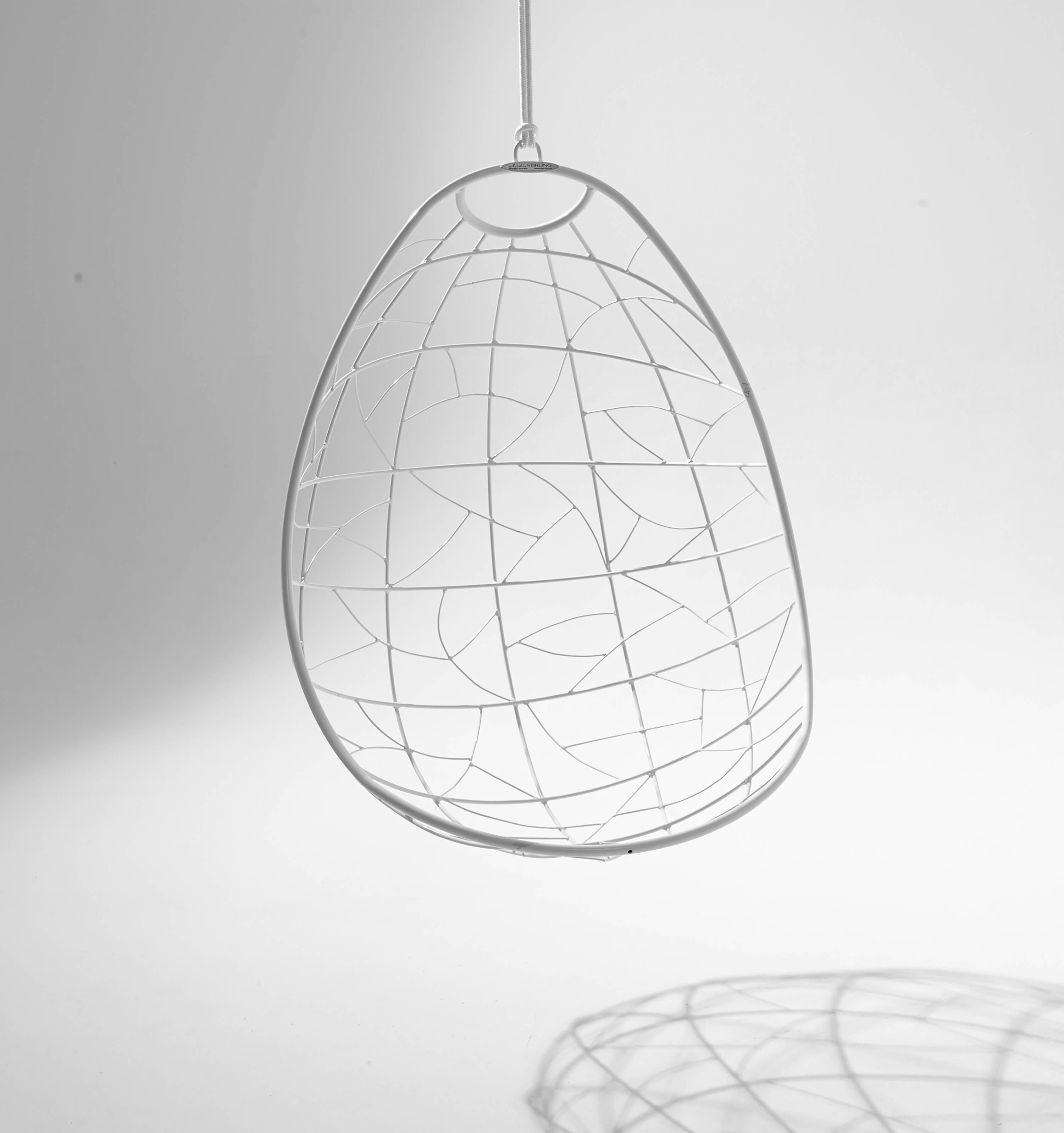 https://a.1stdibscdn.com/archivesE/upload/f_32773/f_95535731515913644420/Nest_Egg_hanging_swing_chair_3_master.jpg