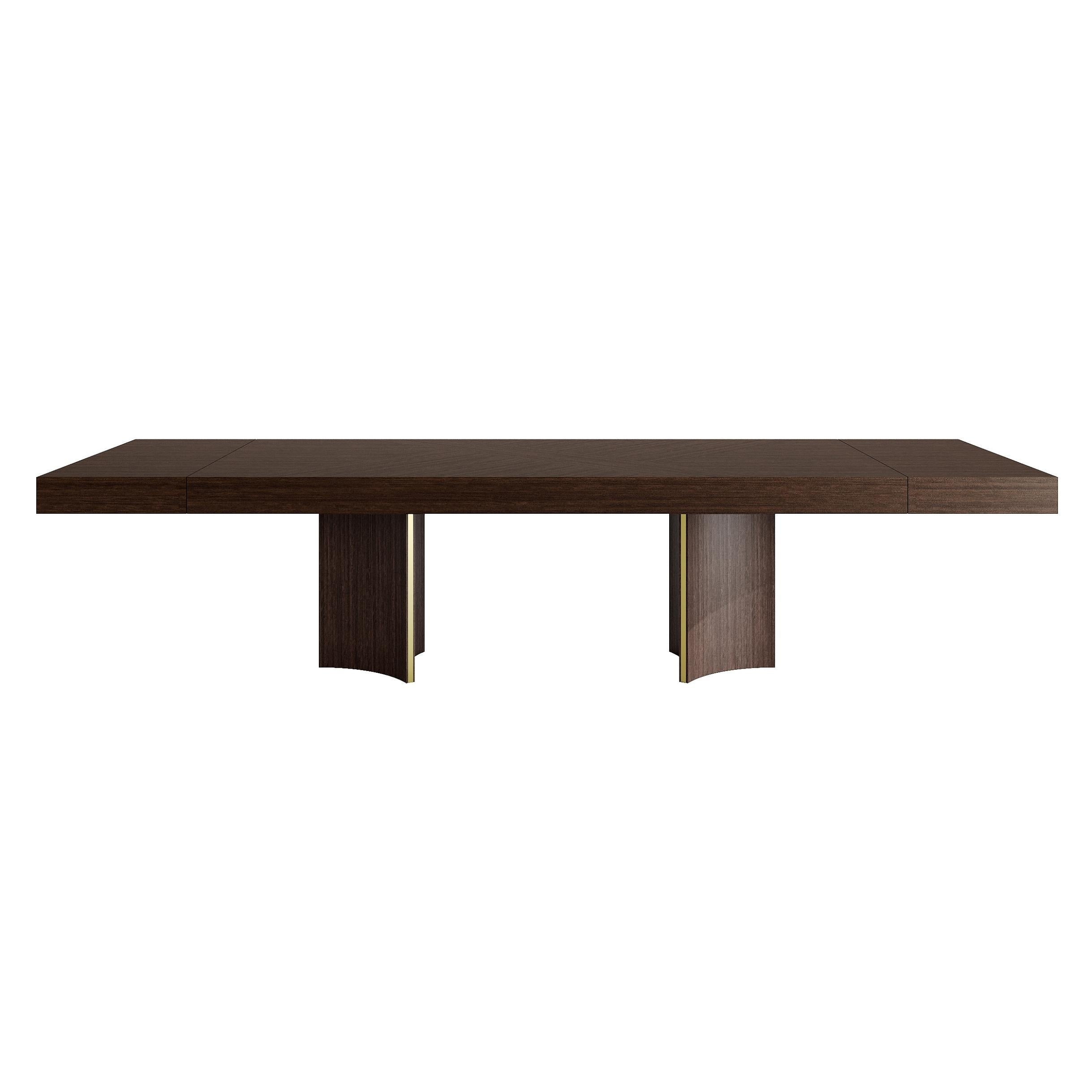 https://a.1stdibscdn.com/new-york-extendable-dining-table-in-wood-with-brass-details-modern-design-for-sale-picture-7/f_52952/f_479369121765380135136/New_York_Dining_Table_2__master.jpg