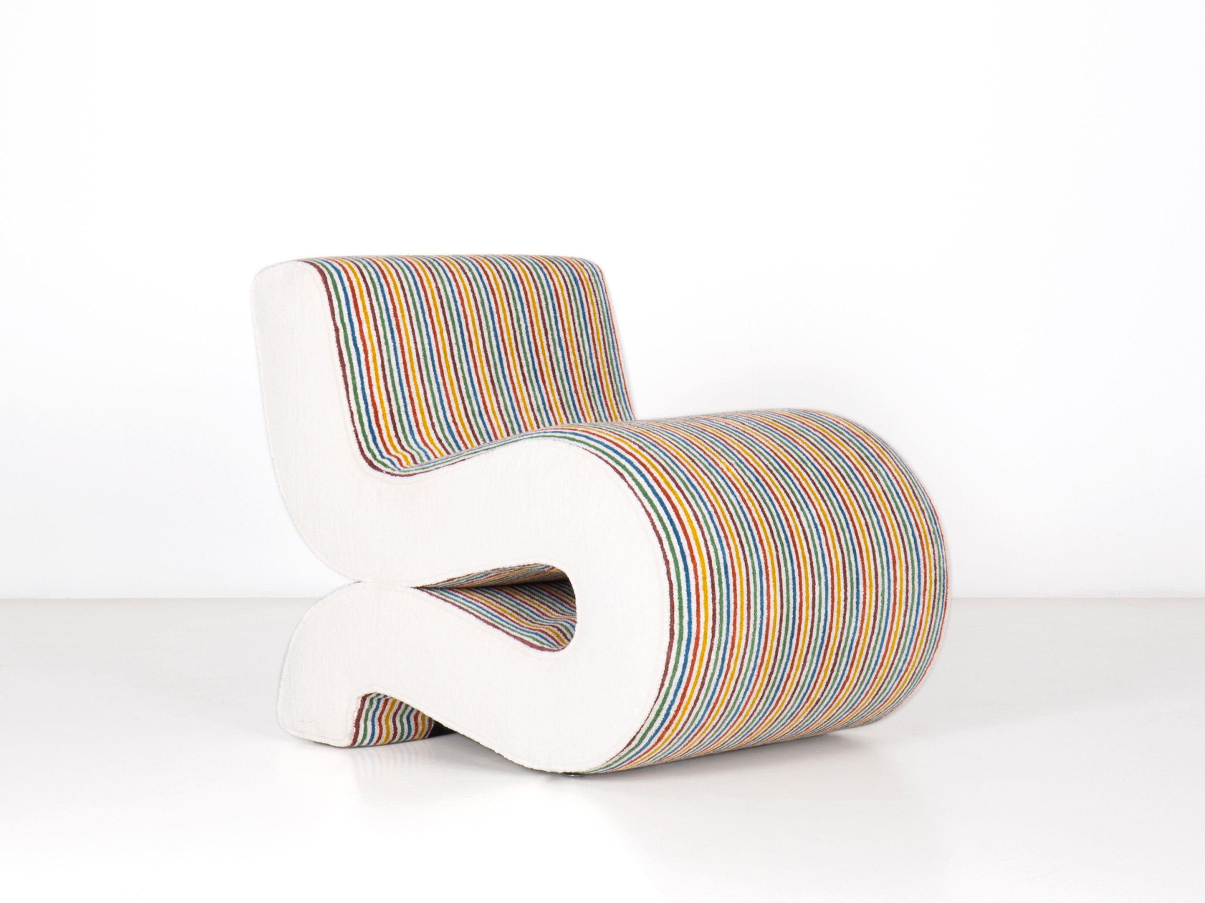 https://a.1stdibscdn.com/noodle-armchair-by-augusto-betti-paradisoterrestre-edition-for-sale-picture-8/f_84302/f_336995621680878133973/Noodle_by_Augusto_Betti_07_master.jpg