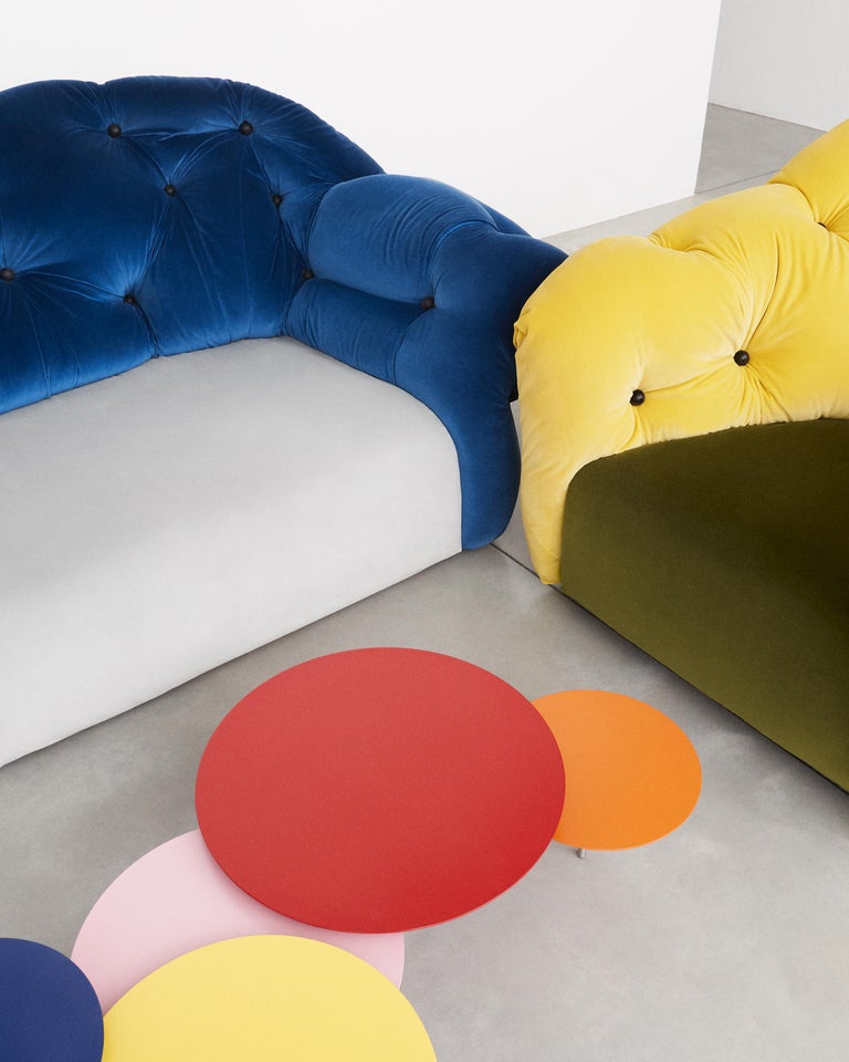 https://a.1stdibscdn.com/nubola-238-velvet-sofa-in-blush-navy-by-gaetano-pesce-for-sale-picture-3/56838182/f_445314621744720531389/Nubola_133_238_277_Ambient_2_master.jpg?width=768