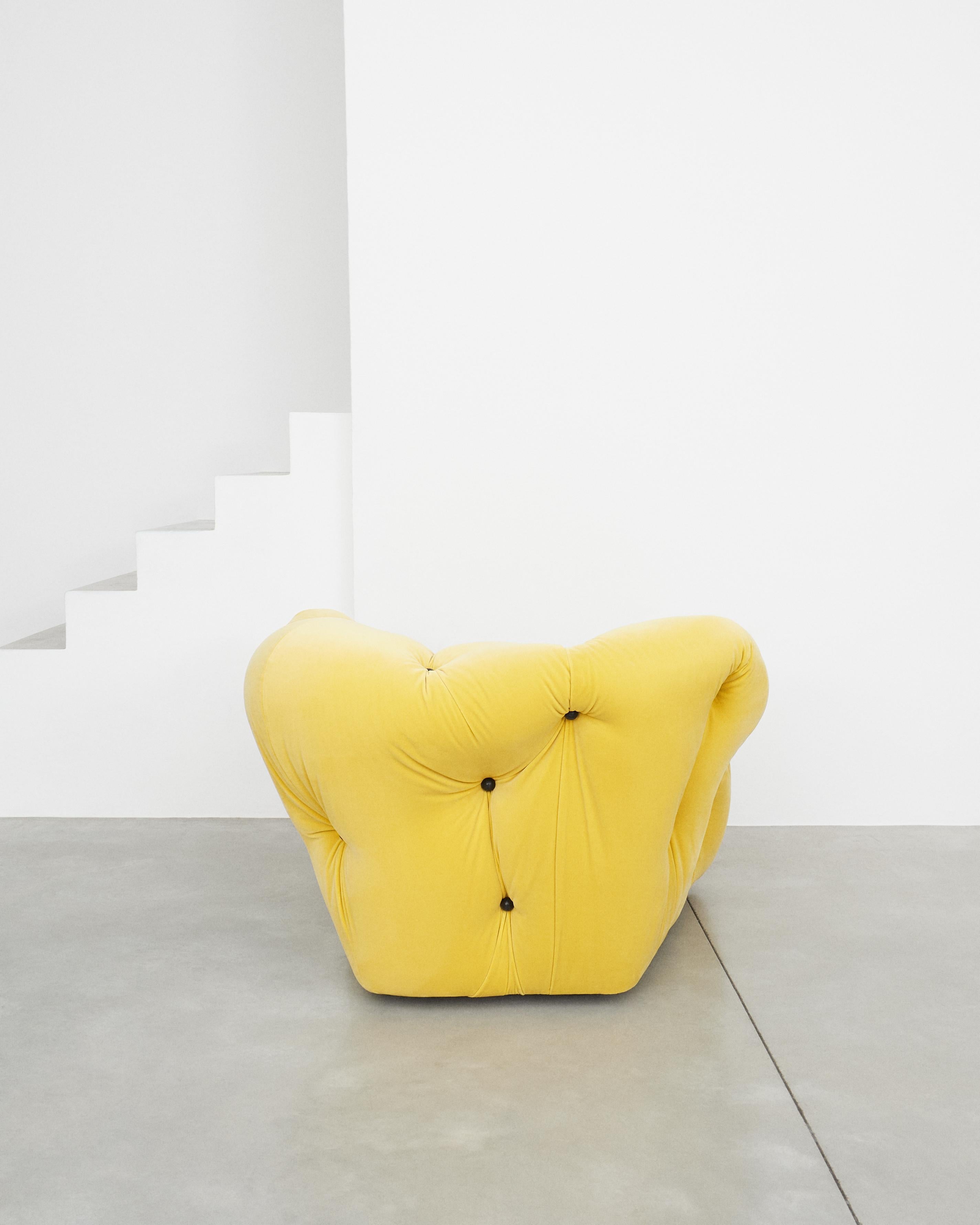 https://a.1stdibscdn.com/nubola-133-velvet-sofa-in-yellow-musk-by-gaetano-pesce-for-sale-picture-6/56838182/f_445314221744713865763/Nubola_133_Velvet_Sofa_in_Yellow_Musk_by_Gaetano_Pesce_6_master.jpg