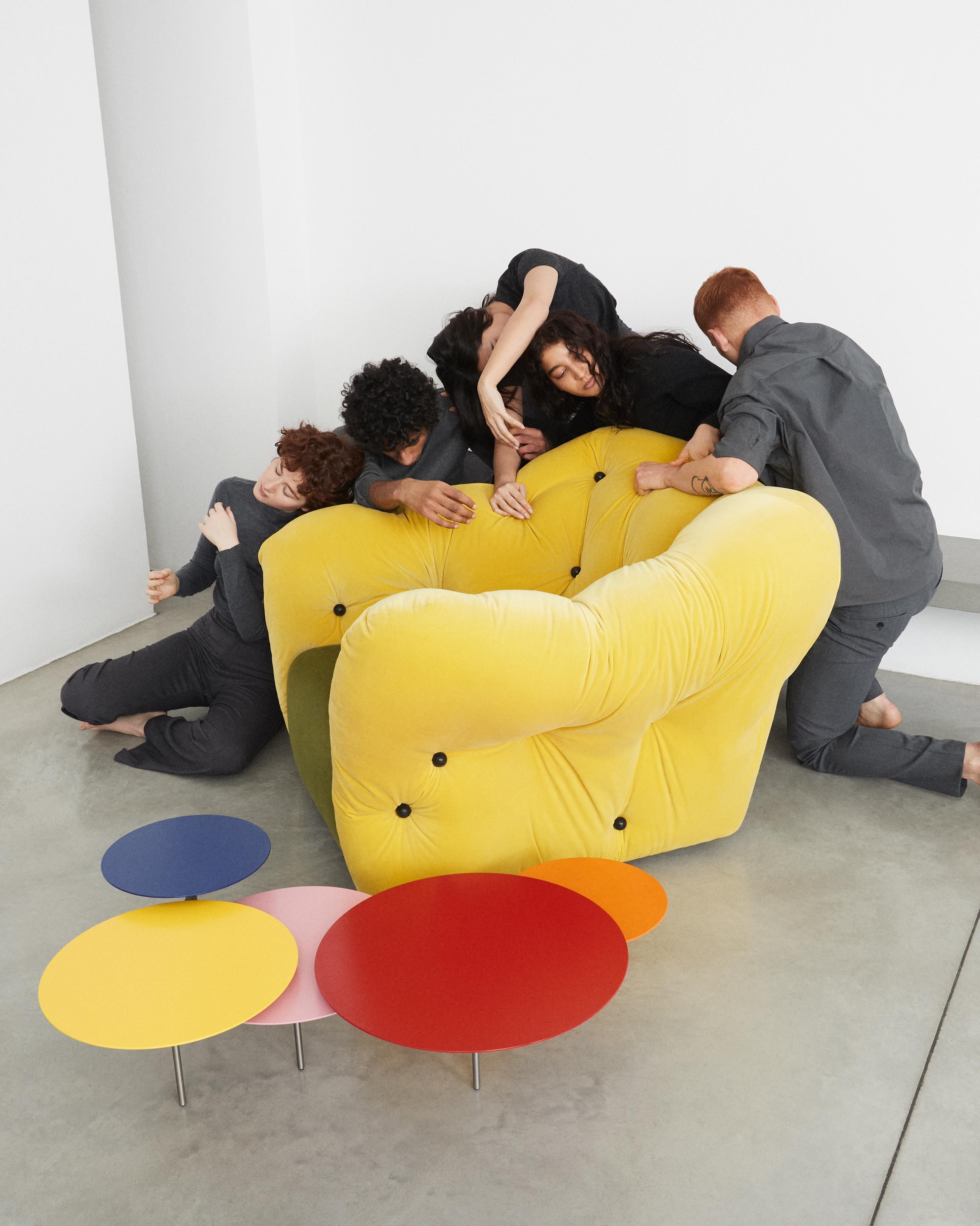 https://a.1stdibscdn.com/nubola-133-velvet-sofa-in-yellow-musk-by-gaetano-pesce-for-sale-picture-9/56838182/f_445314221744713869508/Nubola_133_Velvet_Sofa_in_Yellow_Musk_by_Gaetano_Pesce_9_master.jpg
