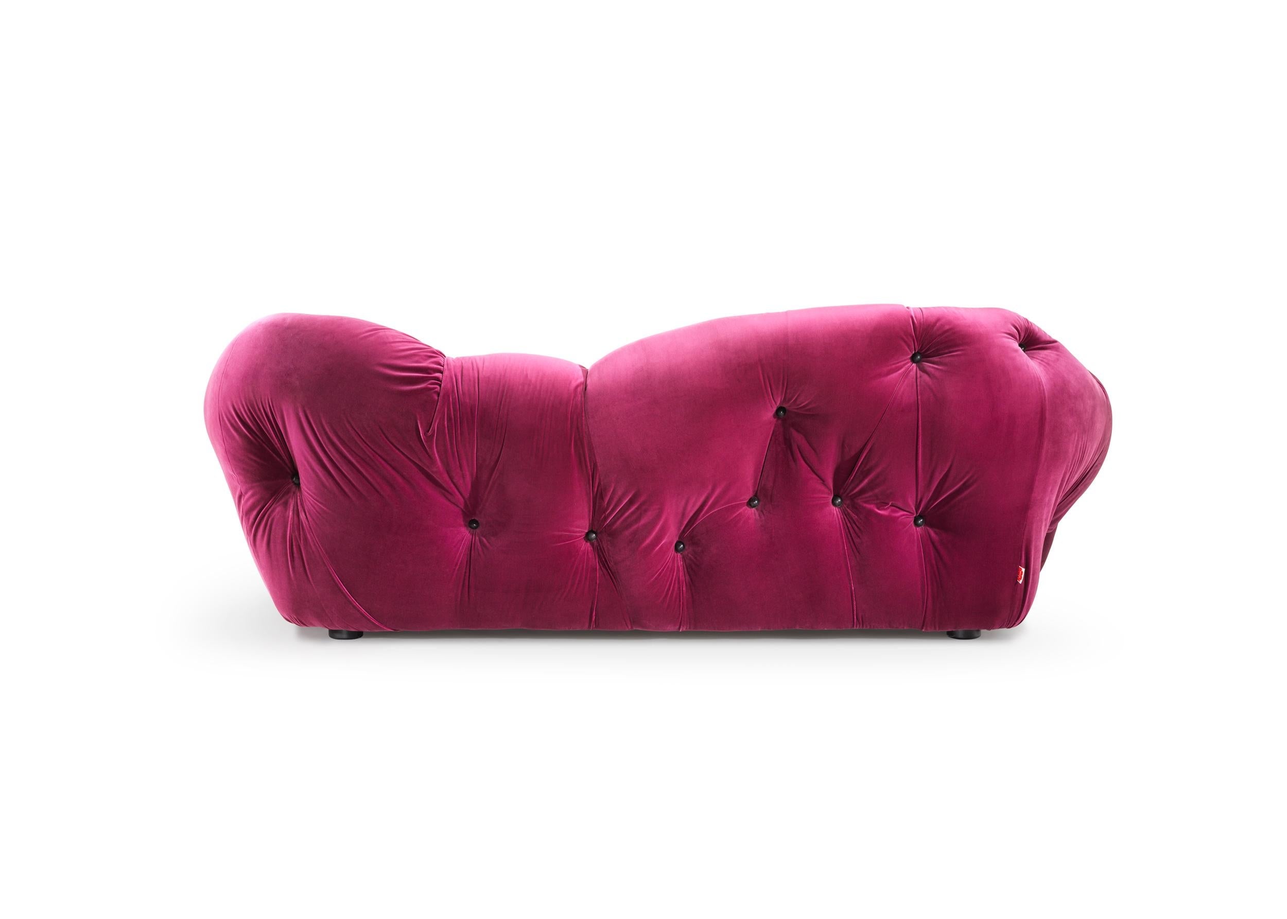 https://a.1stdibscdn.com/nubola-238-velvet-sofa-in-blush-by-gaetano-pesce-for-sale-picture-2/56838182/f_445314421744713968129/Nubola_238_Velvet_Sofa_in_Blush_by_Gaetano_Pesce_2_master.jpg