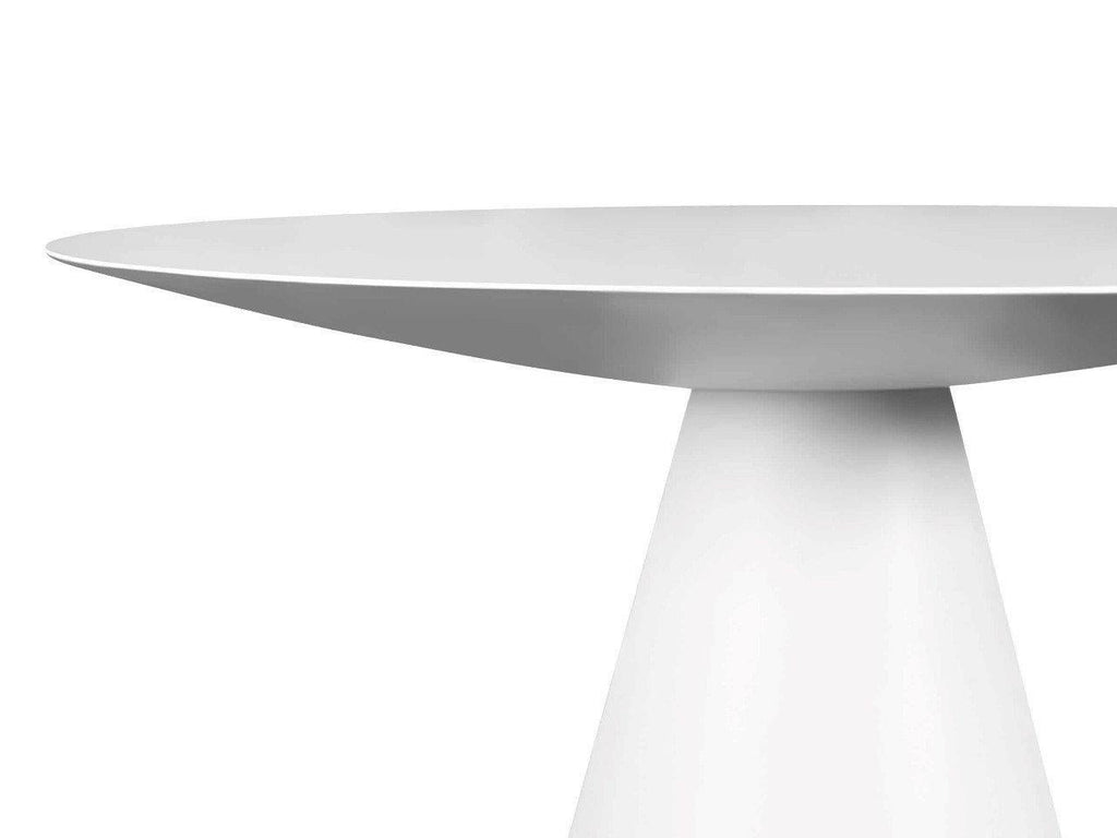 https://a.1stdibscdn.com/outdoor-round-dining-table-in-white-lacquer-for-sale-picture-2/f_27693/f_241281821623432130947/OCEAN_Tavolo_da_pranzo_GANSK_460435_rel42f4f372_master.jpg