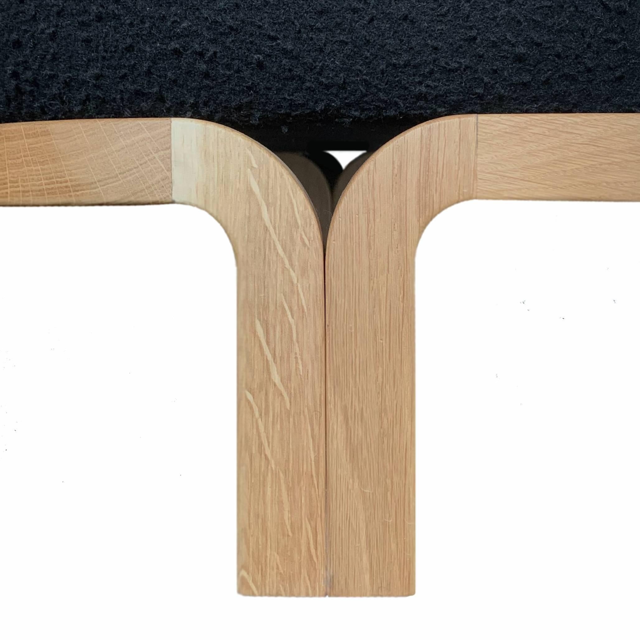 https://a.1stdibscdn.com/odette-curvy-club-chair-with-oak-wood-frame-for-sale-picture-7/f_22063/f_274858821645800010597/ODETTEc_detail_master.jpg