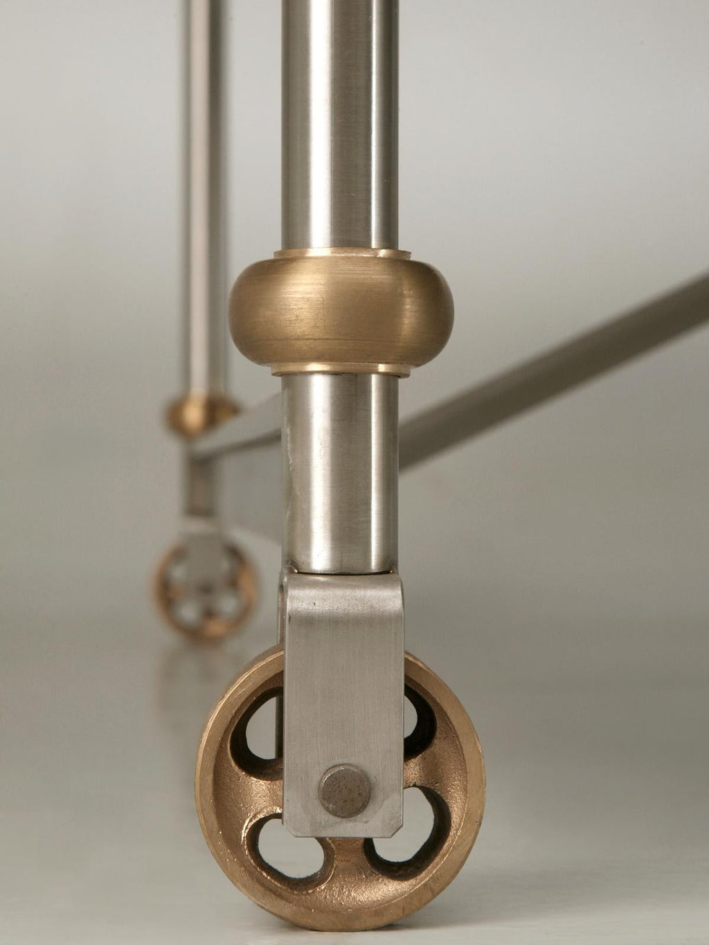 https://a.1stdibscdn.com/industrial-style-stainless-steel-and-solid-bronze-table-base-marble-optional-for-sale-picture-9/f_8243/1600097495227/OPC47_10_master.jpg