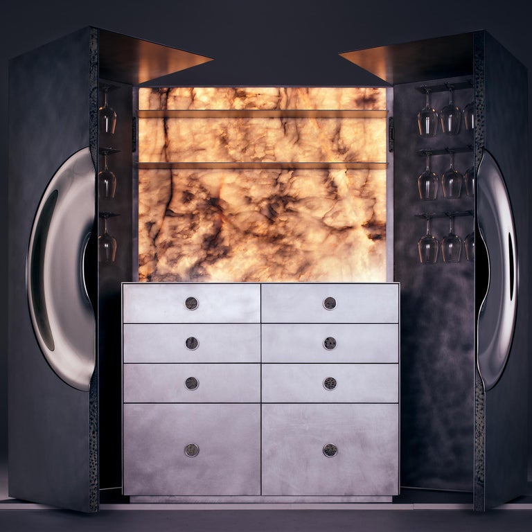 https://a.1stdibscdn.com/modern-silver-finish-luxury-bar-cabinet-for-sale-picture-12/f_55202/f_478286321764850013000/ORION_1stdibs_13_master.jpg?width=768