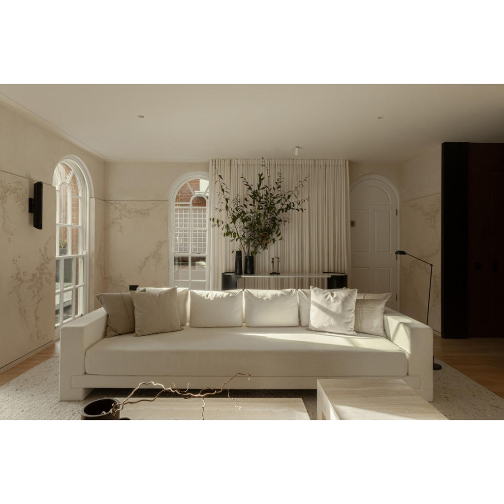 https://a.1stdibscdn.com/odysseus-fully-upholstered-sofa-in-white-linen-fabric-by-oza-design-for-sale-picture-5/f_12192/f_466823521758028404288/OS7_master.jpg