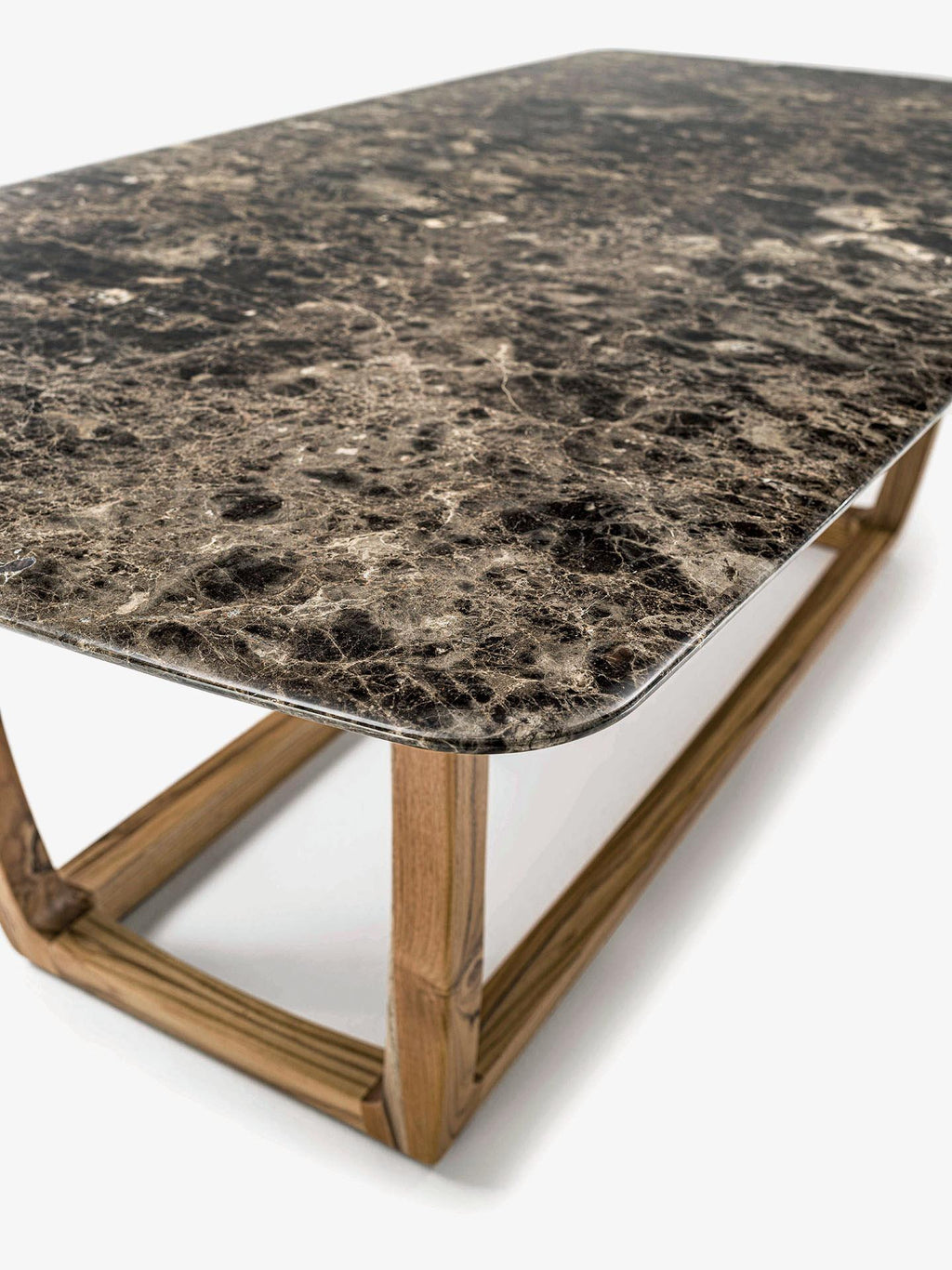 https://a.1stdibscdn.com/contemporary-outdoor-marble-dining-table-six-dining-chairs-in-solid-teak-for-sale-picture-7/f_27693/f_198656521594791903564/OUTDOOR_BUNGALOW_TABLE_03_01_master.jpg
