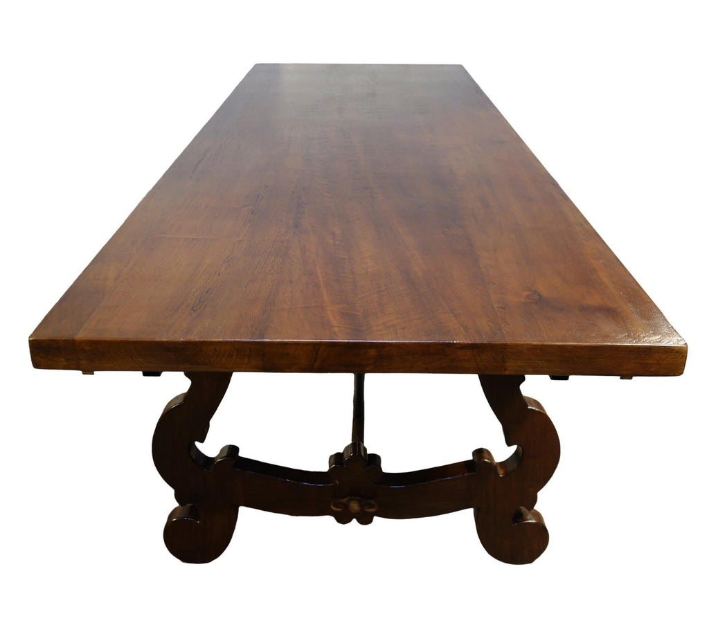 https://a.1stdibscdn.com/17th-century-refectory-style-dining-table-with-end-extensions-custom-sizes-for-sale-picture-6/f_12292/f_295460921657665904974/OW_Lira_ext_master.JPG