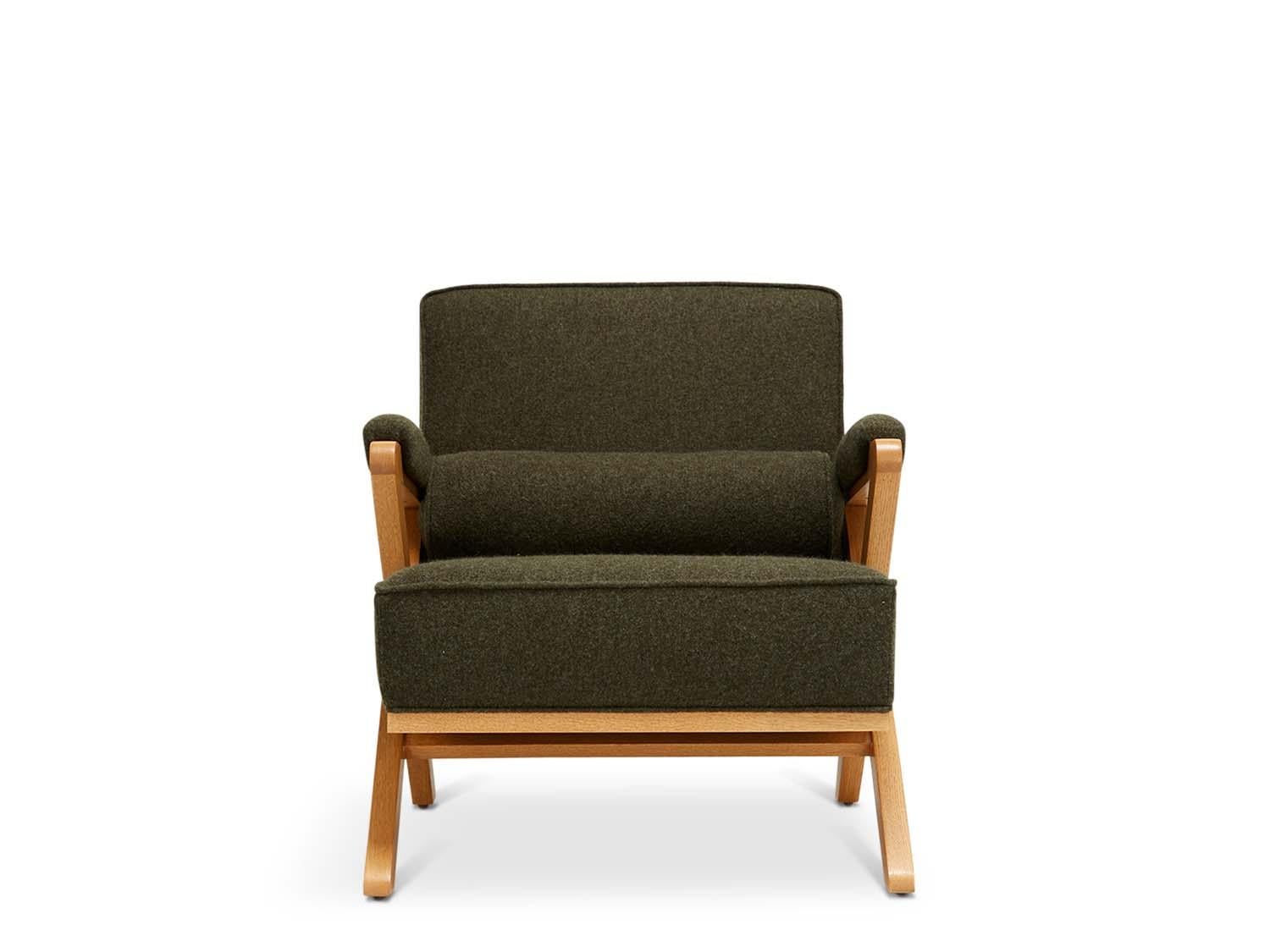 https://a.1stdibscdn.com/dillon-chair-by-lawson-fenning-for-sale-picture-2/f_8060/f_408165921722037565832/Oiled_Oak_Grade_D_Boiled_Wool_Loden_w_Bolster_Pillow_1_master.jpg