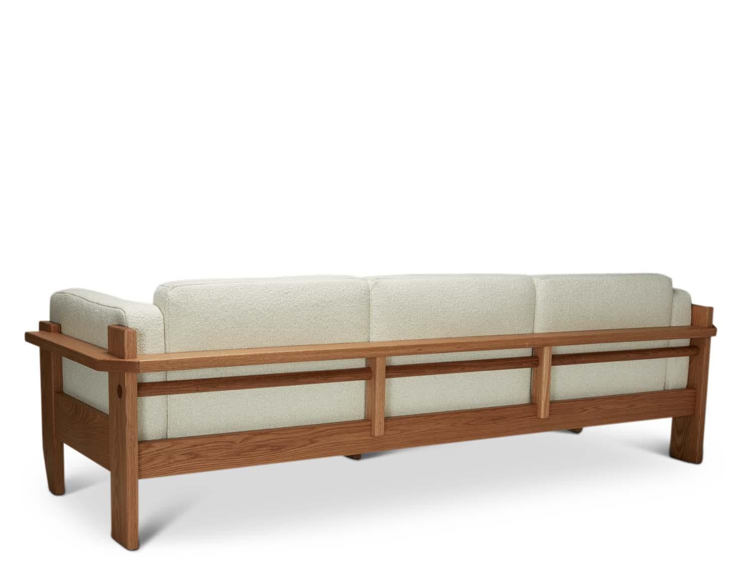 https://a.1stdibscdn.com/portola-sofa-by-lawson-fenning-for-sale-picture-4/f_8060/f_418589121728686415465/Oiled_Oak_Grade_D_Nubby_Weave_Alabaster_j_master.jpg