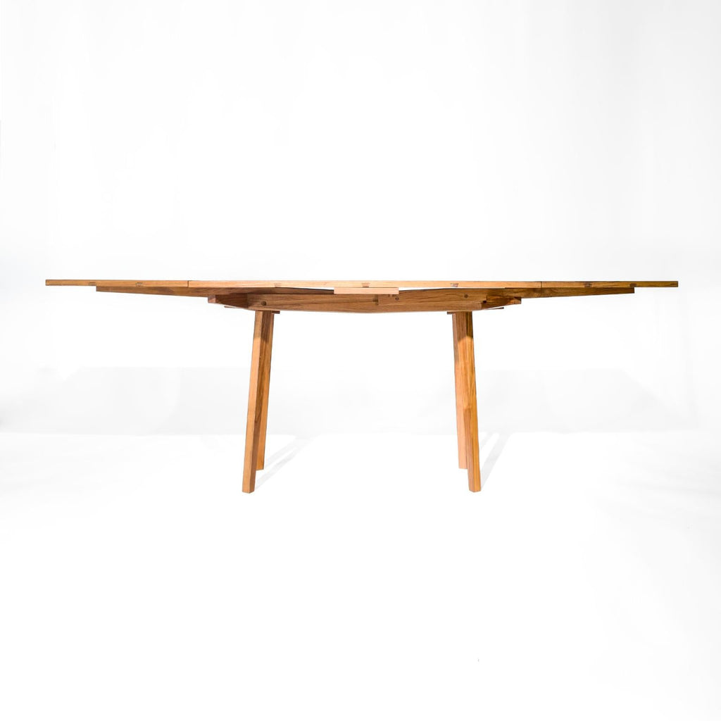 https://a.1stdibscdn.com/dutch-pull-out-table-in-hardwood-with-japanese-joinery-and-danish-aesthetics-for-sale-picture-6/f_55692/f_221722921611080903501/Open_master.jpg
