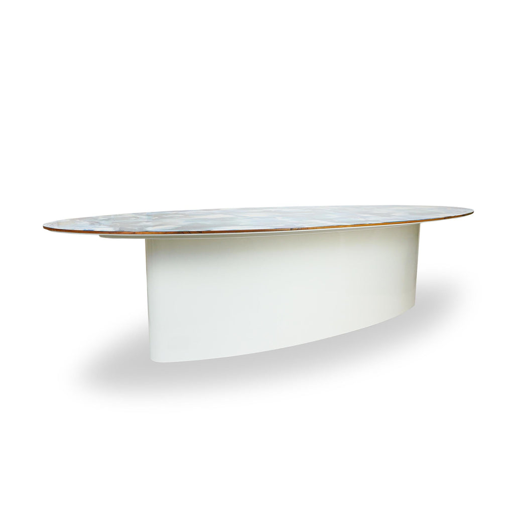 https://a.1stdibscdn.com/ellipse-dining-table-with-decorative-top-finished-in-resin-and-lacquered-base-for-sale-picture-2/f_21233/f_277854621647282091666/Oval_romo_wallpaper_lacquered_maple_dining_table_angle_elevation1_master.jpg
