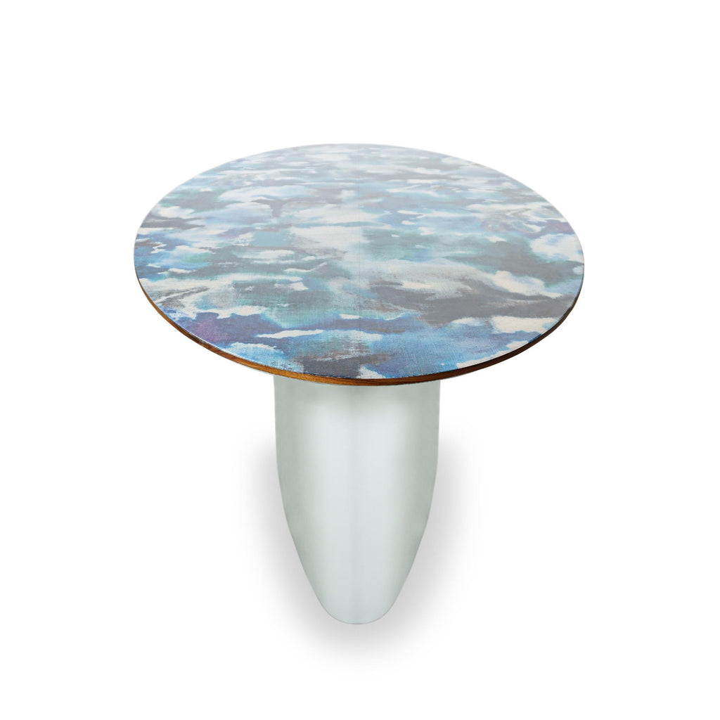 https://a.1stdibscdn.com/ellipse-dining-table-with-decorative-top-finished-in-resin-and-lacquered-base-for-sale-picture-8/f_21233/f_277854621647282093320/Oval_romo_wallpaper_lacquered_maple_dining_table_head_end_elevation1_master.jpg
