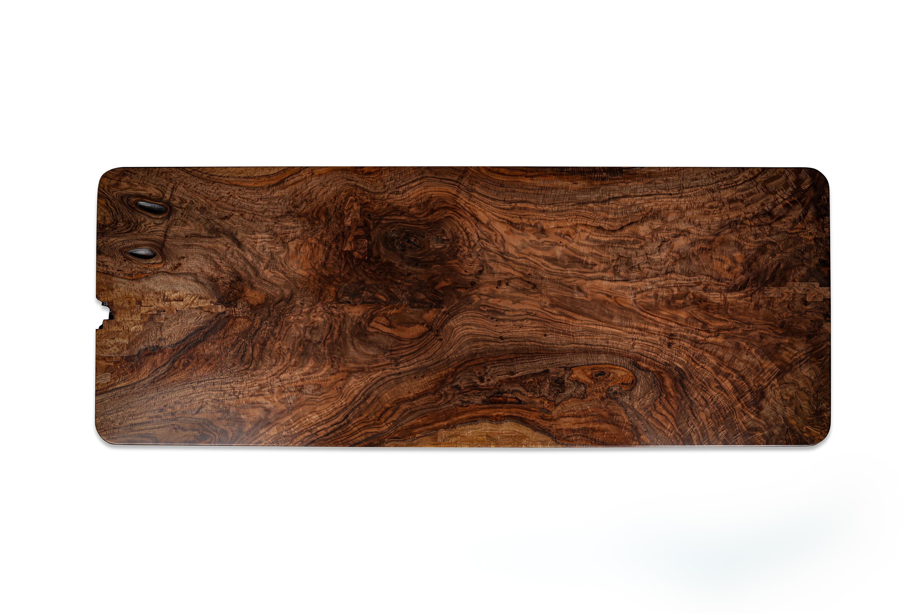 https://a.1stdibscdn.com/bastogne-walnut-single-slab-fijn-dining-table-in-stock-for-sale-picture-3/f_51472/f_262199321641673824112/Overhead_Final__master.jpg