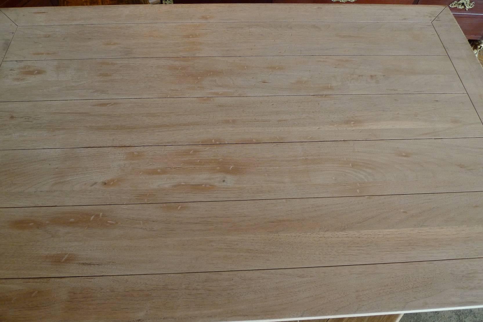 https://a.1stdibscdn.com/newport-1980s-style-wood-coffee-table-with-rush-shelf-for-sale-picture-7/f_10630/f_358209721692742691810/P1120229_master.JPG