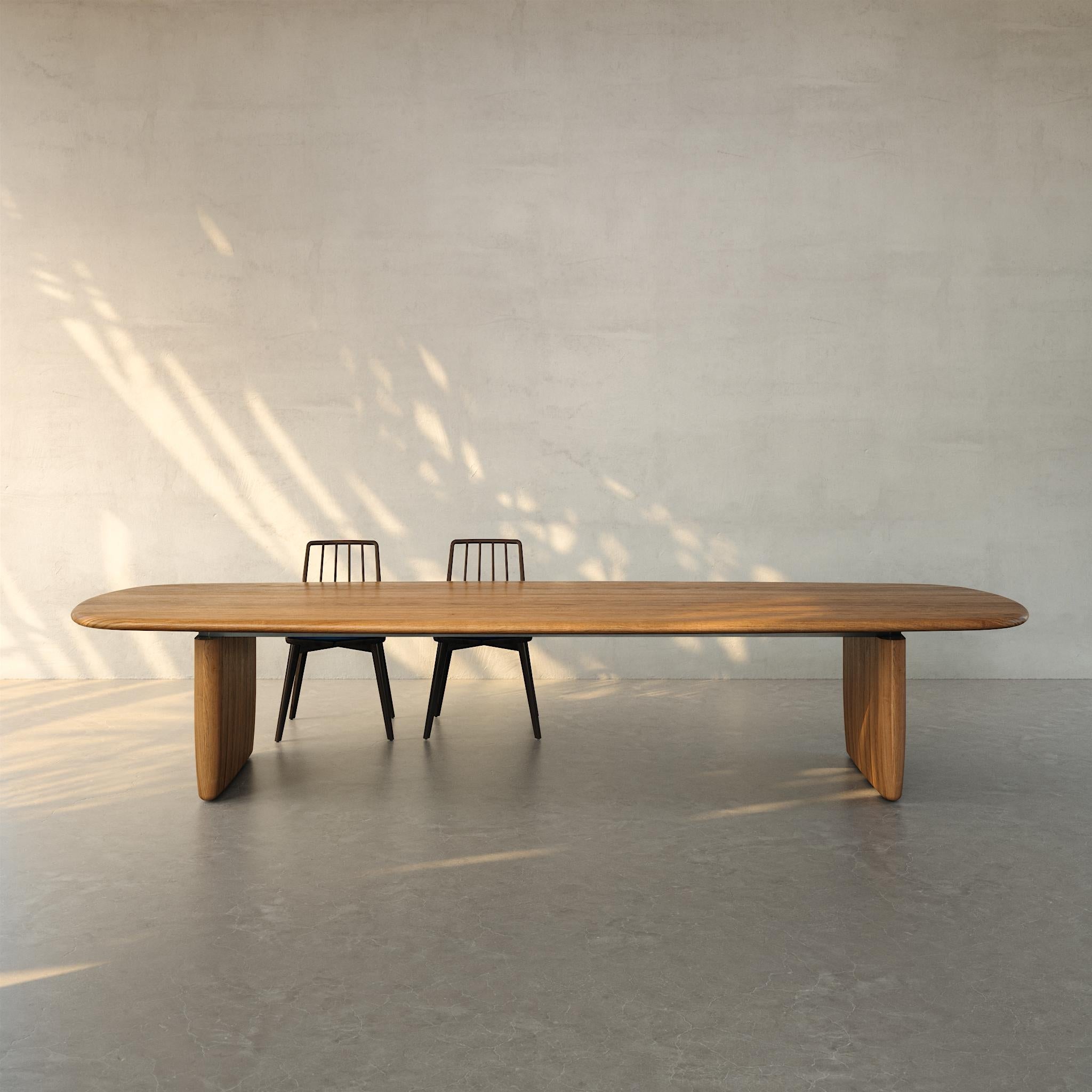 https://a.1stdibscdn.com/pamunu-dining-table-ten-seat-handmade-teak-organic-form-in-stock-for-sale-picture-7/f_106092/f_479480021765969546078/P500_CaO_Pamunu_Table_02_master.jpg