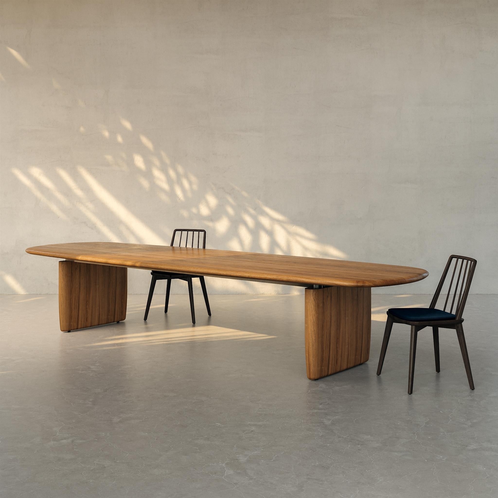 https://a.1stdibscdn.com/pamunu-dining-table-ten-seat-handmade-teak-organic-form-in-stock-for-sale-picture-2/f_106092/f_479480021765435308522/P501_CaO_Pamunu_Table_02_master.jpg
