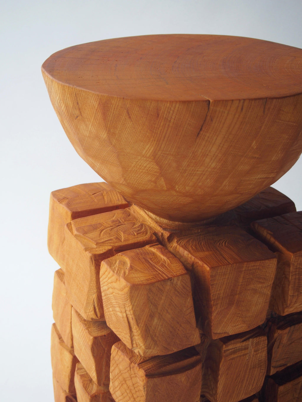 https://a.1stdibscdn.com/zougei-sculptural-stool-side-table-sculpture-9-for-sale-picture-6/f_21633/f_467433821758431519405/PA051324_master.jpg