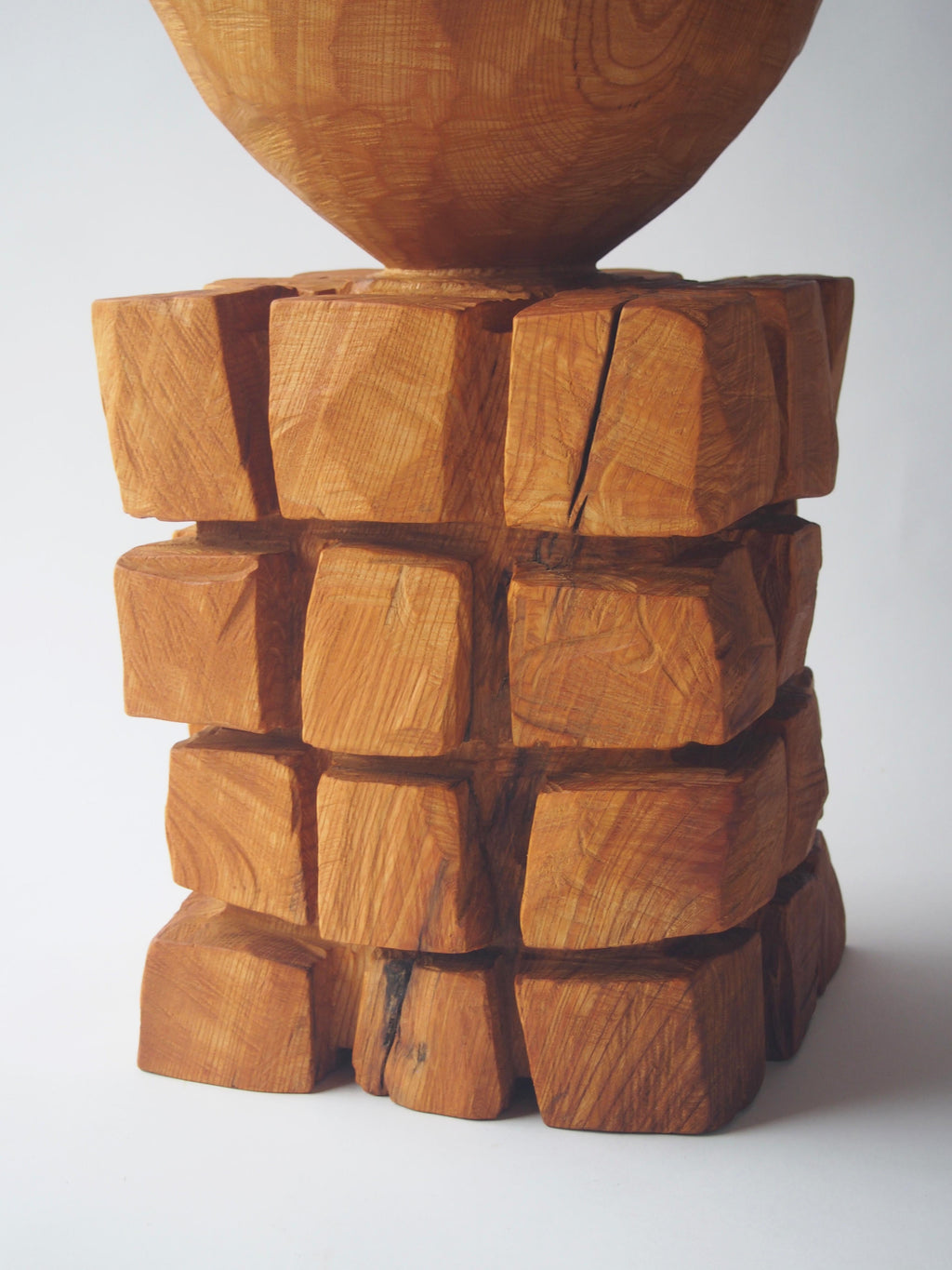 https://a.1stdibscdn.com/zougei-sculptural-stool-side-table-sculpture-9-for-sale-picture-7/f_21633/f_467433821758431520164/PA051330_master.jpg