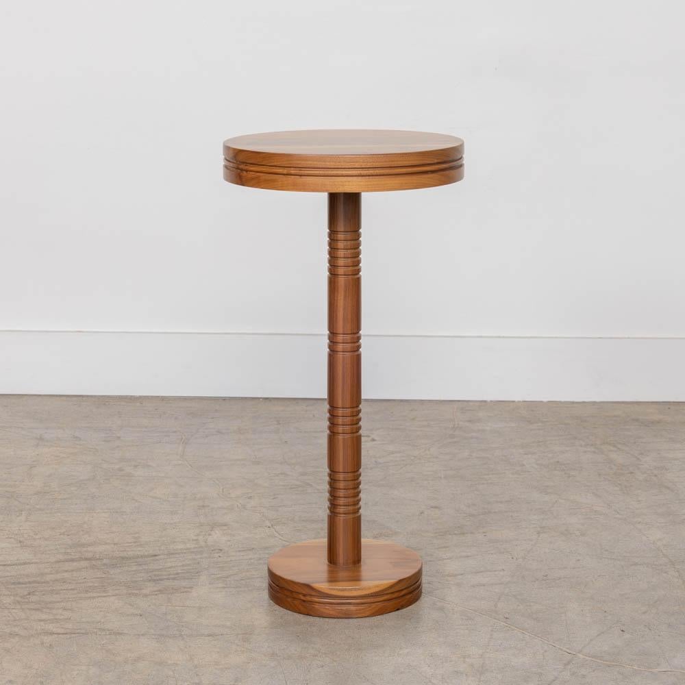https://a.1stdibscdn.com/panoplie-walnut-drink-table-for-sale-picture-2/f_53952/f_334118121773964411692/PATDT0140_Panoplie_Walnut_Drink_Table_WG_PATDT0140_6167_master.jpg