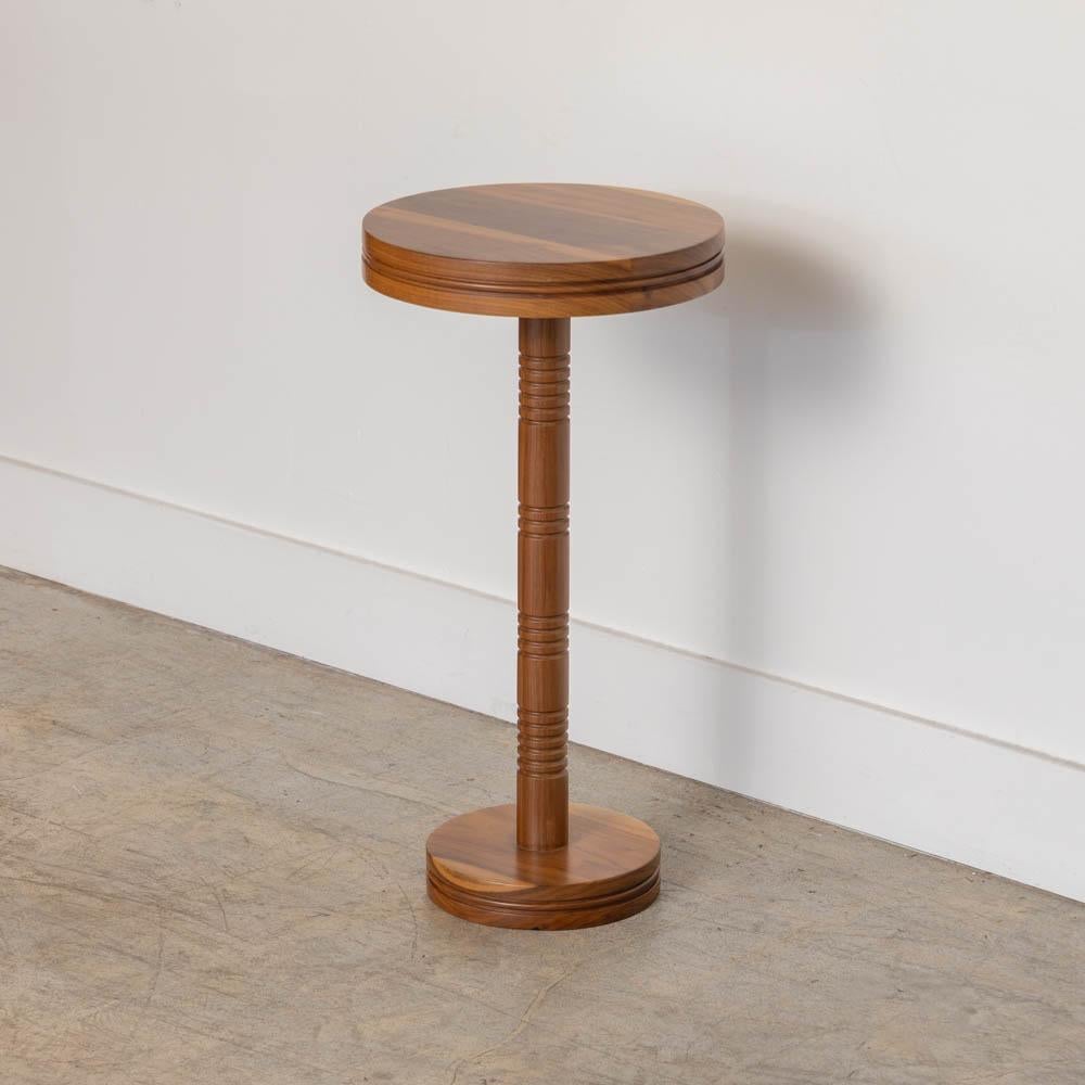 https://a.1stdibscdn.com/panoplie-walnut-drink-table-for-sale-picture-5/f_53952/f_334118121773964412194/PATDT0140_Panoplie_Walnut_Drink_Table_WG_PATDT0140_6182_master.jpg