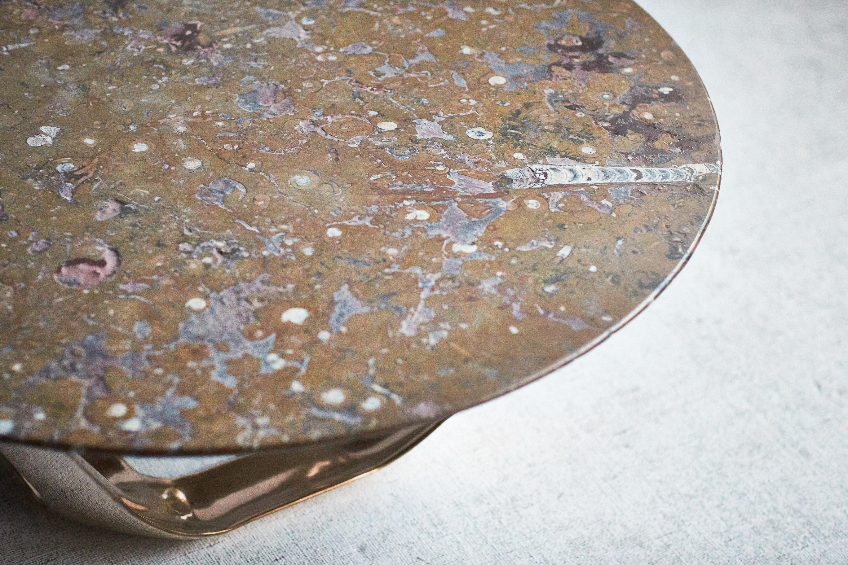 https://a.1stdibscdn.com/barbera-heron-round-coffee-table-modern-solid-bronze-base-with-stone-top-for-sale-picture-6/f_45601/f_151109711560602393602/PAUL_BARBERA_C71I6635_master.jpg