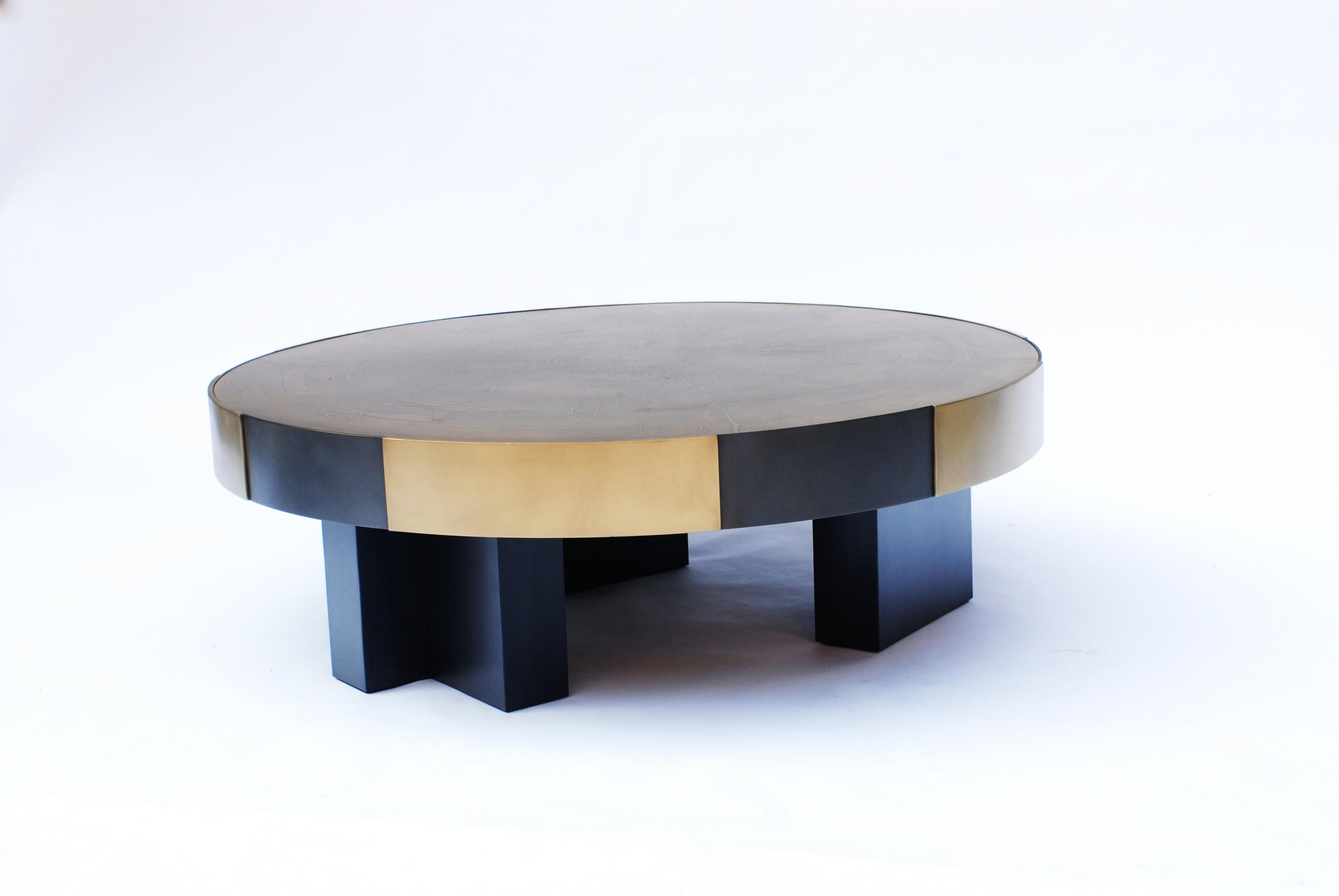 https://a.1stdibscdn.com/phaux-brass-coffee-table-signed-by-stefan-leo-for-sale-picture-5/f_12192/f_326849021675947933875/PHAUX_123cm_2_master.jpg
