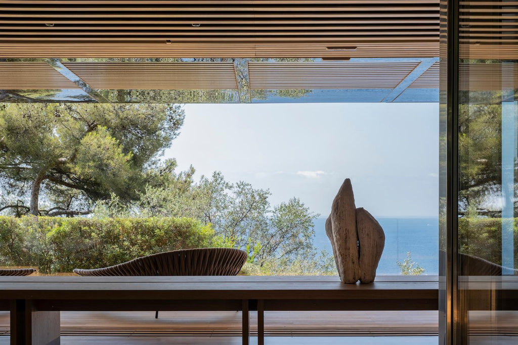 https://a.1stdibscdn.com/rift-travertino-gririo-dining-table-by-andy-kerstens-for-sale-picture-7/f_12192/f_318192521671474545308/PHILIA_MAETERLINCK019_master.JPG