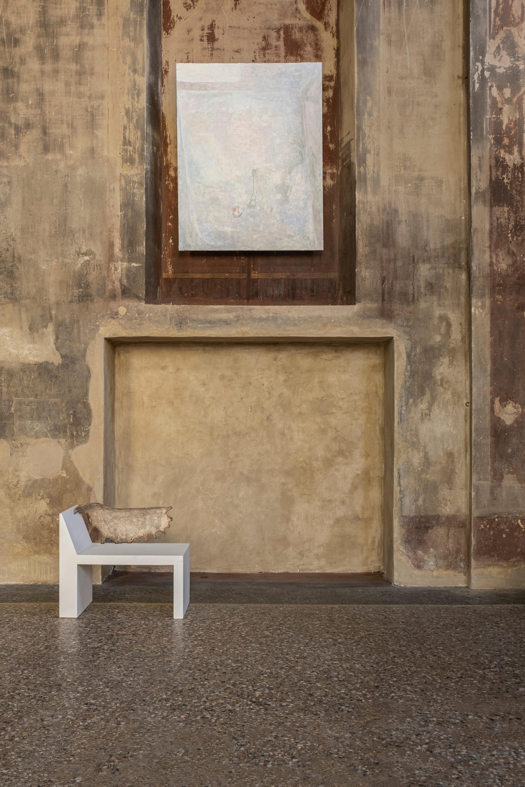 https://a.1stdibscdn.com/tomb-chair-by-rick-owens-for-sale-picture-6/f_12192/f_340344221682698174420/PHILIA_MILAN_DW_2023_028_master.jpg