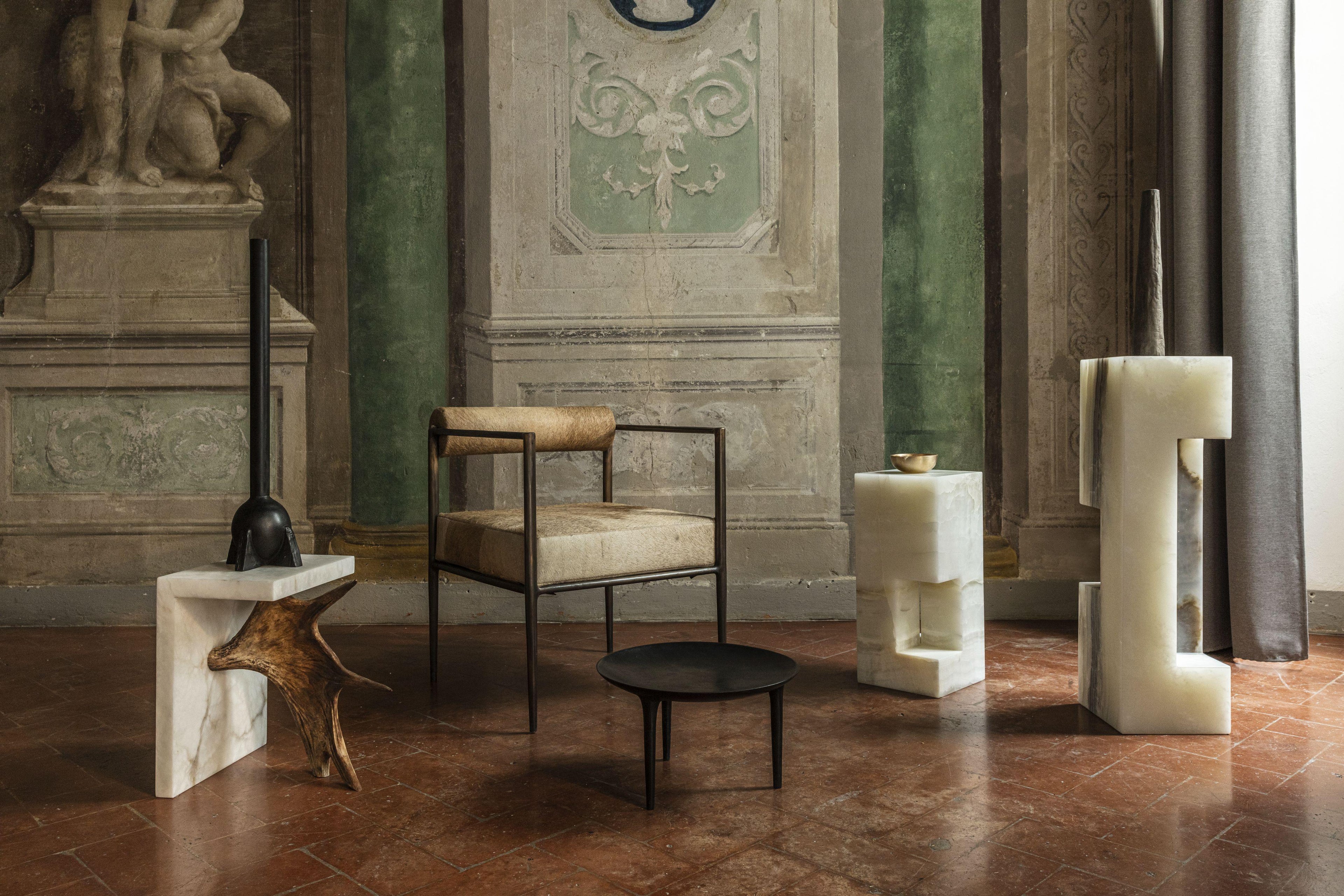 https://a.1stdibscdn.com/square-alchemy-chair-by-rick-owens-for-sale-picture-9/f_12192/f_331673121678193487961/PHILIA_RICK_OWENS005_master.jpg
