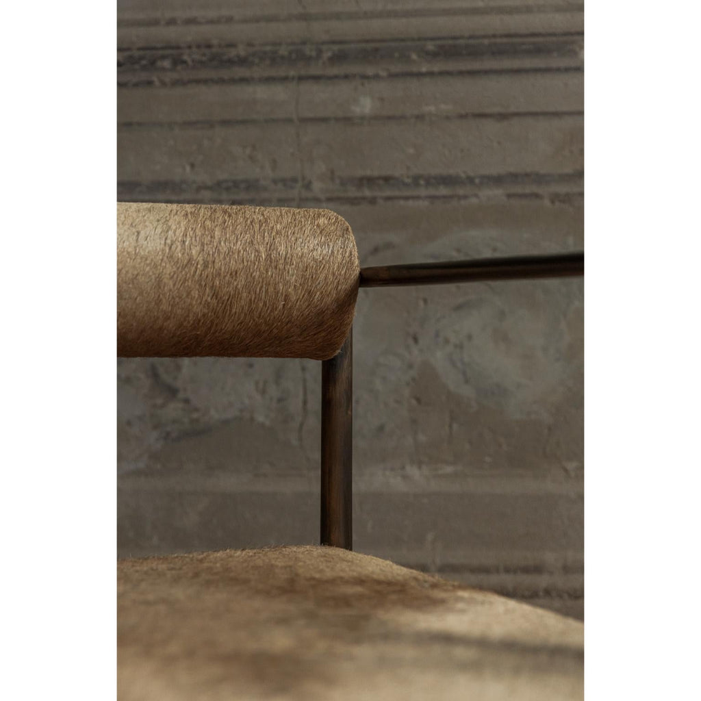 https://a.1stdibscdn.com/square-alchemy-chair-by-rick-owens-for-sale-picture-18/f_12192/f_331673121678193493243/PHILIA_RICK_OWENS143_master.JPG