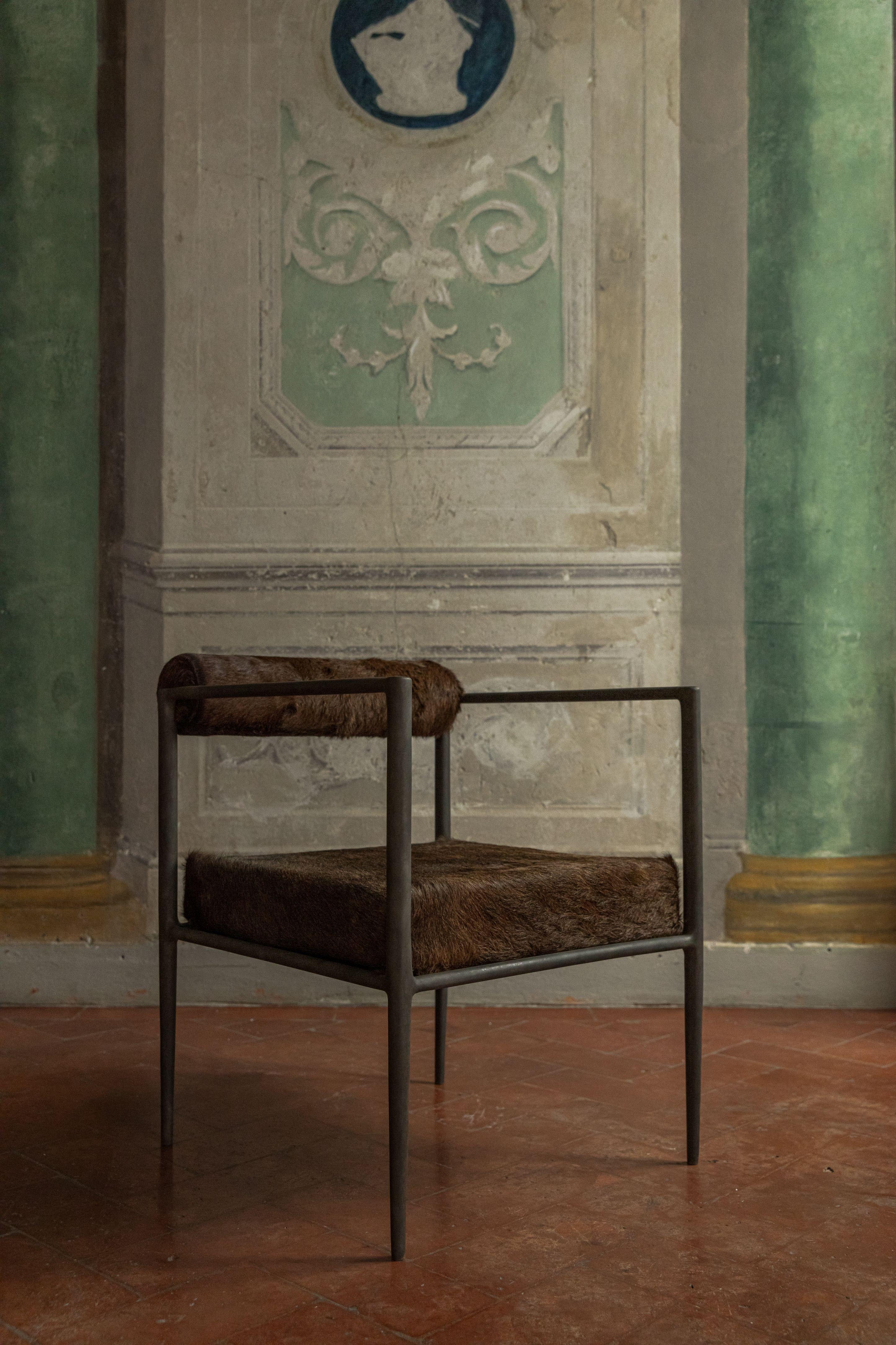 https://a.1stdibscdn.com/desk-alchemy-chair-by-rick-owens-for-sale-picture-3/f_12192/f_412395621724851681199/PHILIA_RICK_OWENS207_master.jpg