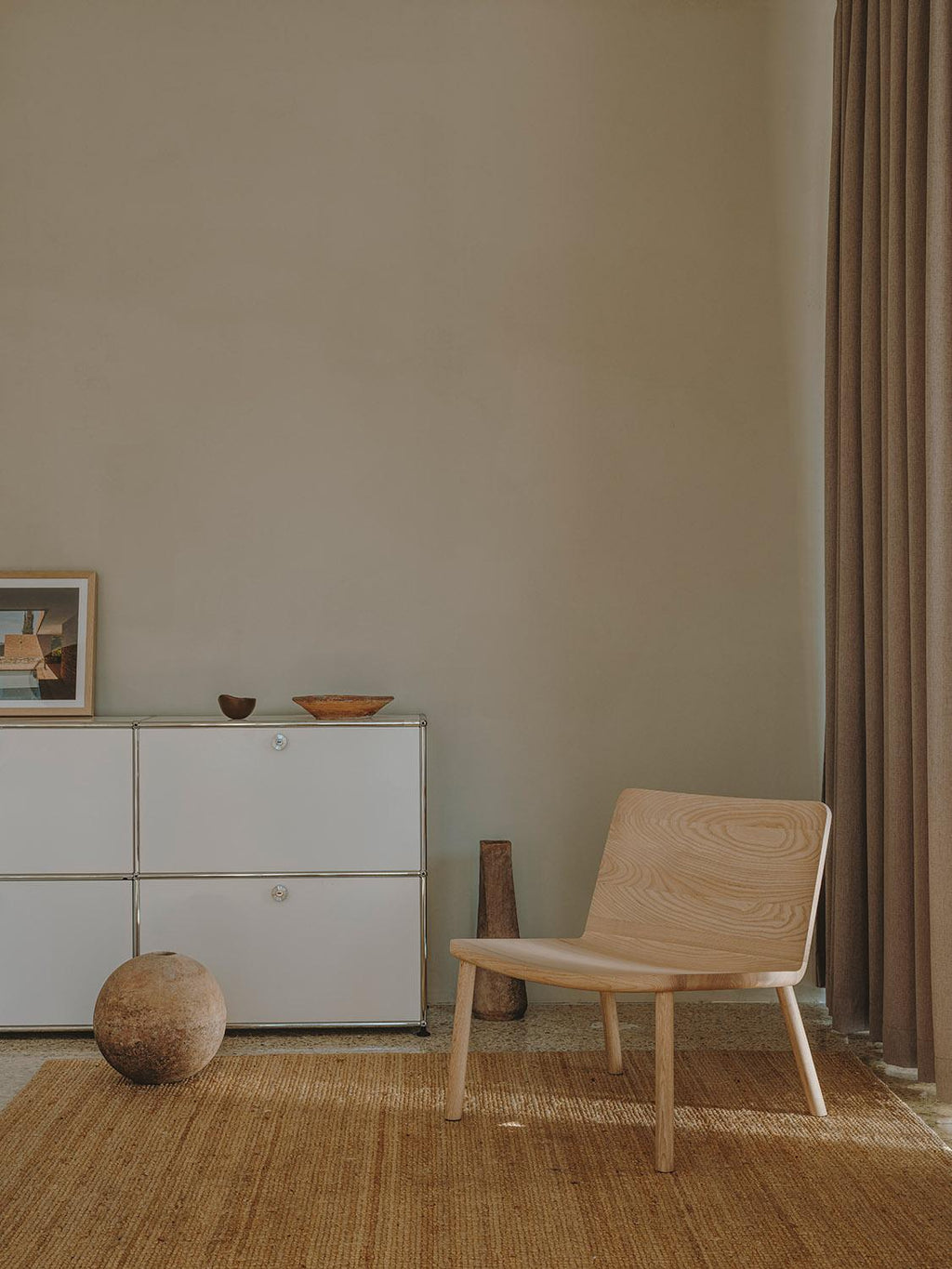 https://a.1stdibscdn.com/minimalist-modern-lounge-chair-in-natural-ash-for-sale-picture-3/f_60192/f_277989521647354472143/PH_Salva_L_pez_Openhouse_2_master.jpg