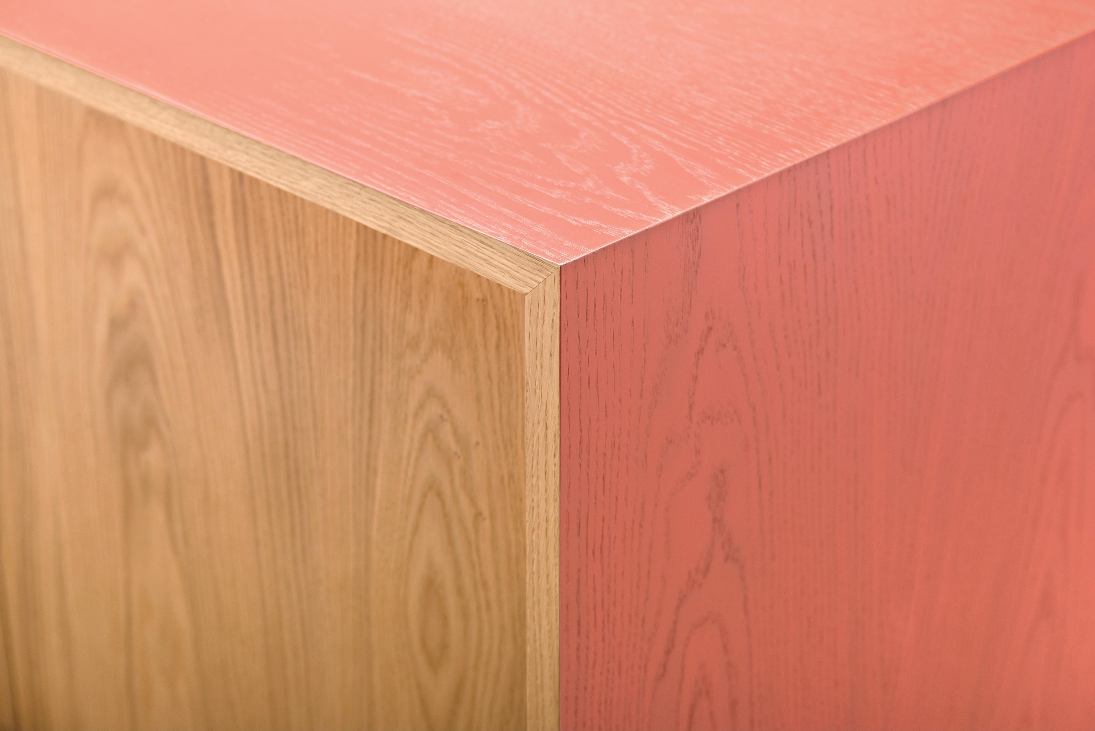 https://a.1stdibscdn.com/xoxo-hug-cabinet-l-by-phormy-for-sale-picture-8/f_12192/f_339590021682342522332/PH_XOXO_PINK_DETAL_2_master.jpg