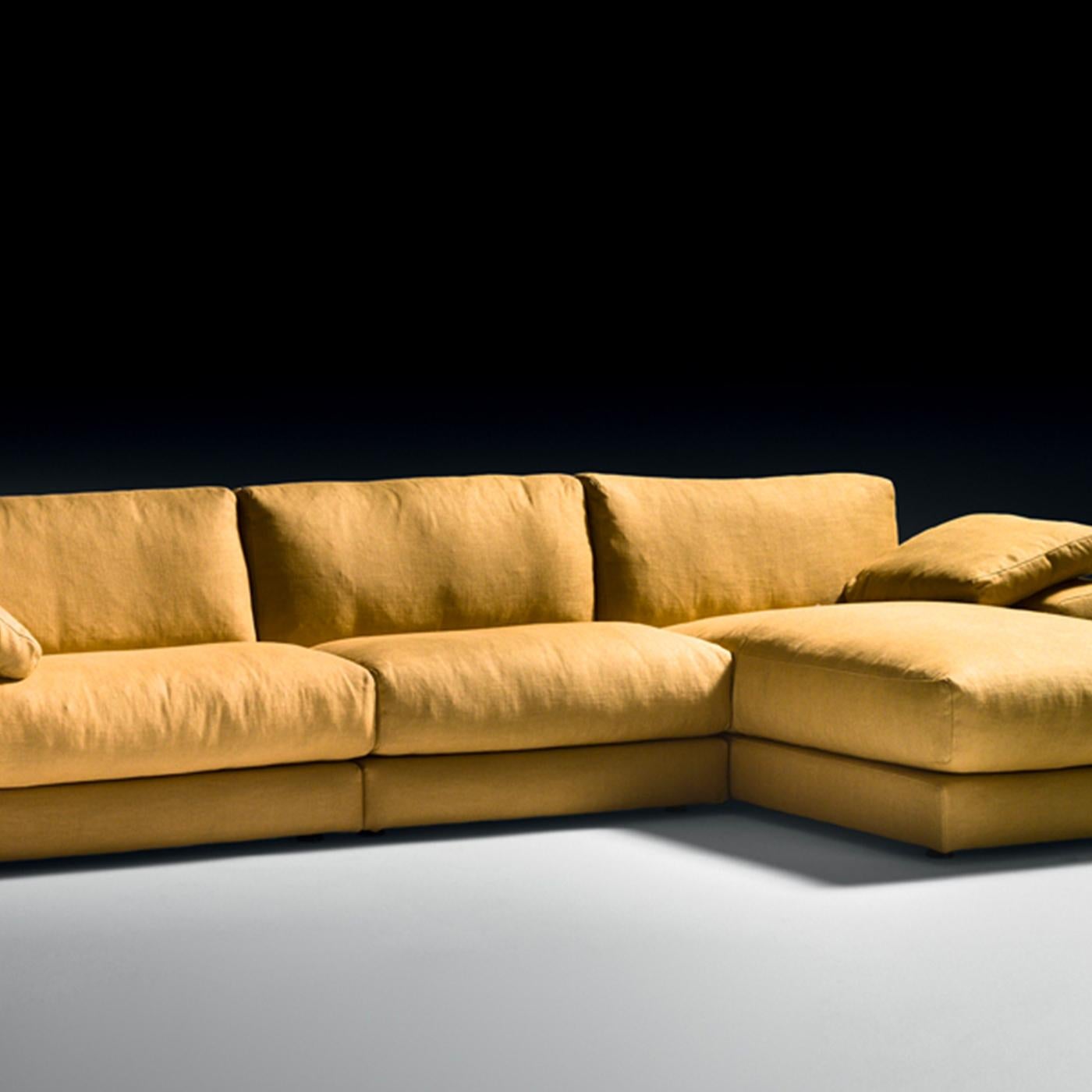 https://a.1stdibscdn.com/dante-gray-sofa-for-sale-picture-4/f_17062/f_201327721596816260223/PIERVI_124_E20190628_7_c91kaj_master.jpg