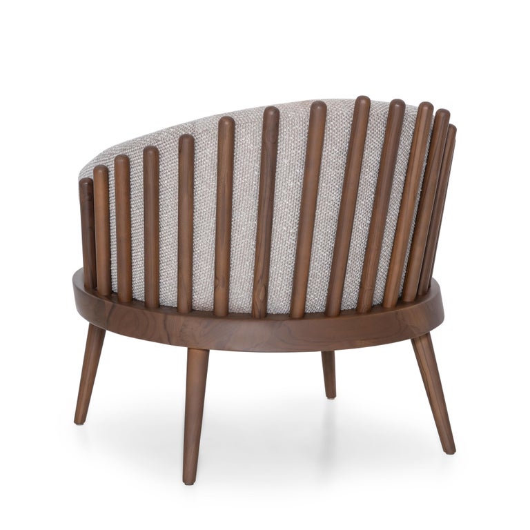 https://a.1stdibscdn.com/customizable-walnut-finish-and-grey-boucle-accent-armchair-fane-collection-for-sale-picture-5/f_52822/f_434149521738327522948/POLTRONA_MAD_9816_FANE_154MT_2516_A8_EXP_5_master.jpg?width=768