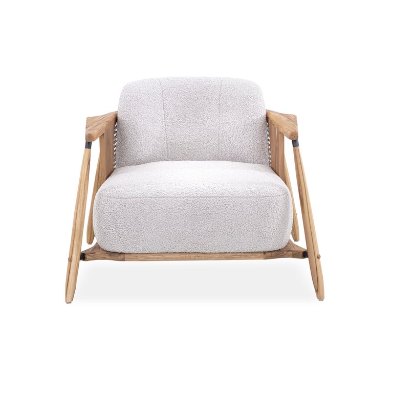 https://a.1stdibscdn.com/laguna-occasional-chair-in-light-gray-upholstered-and-teak-wood-frame-for-sale-picture-11/f_52822/f_406754721721239108741/POLTR_MAD_9832_LAGUNA_148MT148LT_089_PRT_METAL_2637_master.jpg?width=768