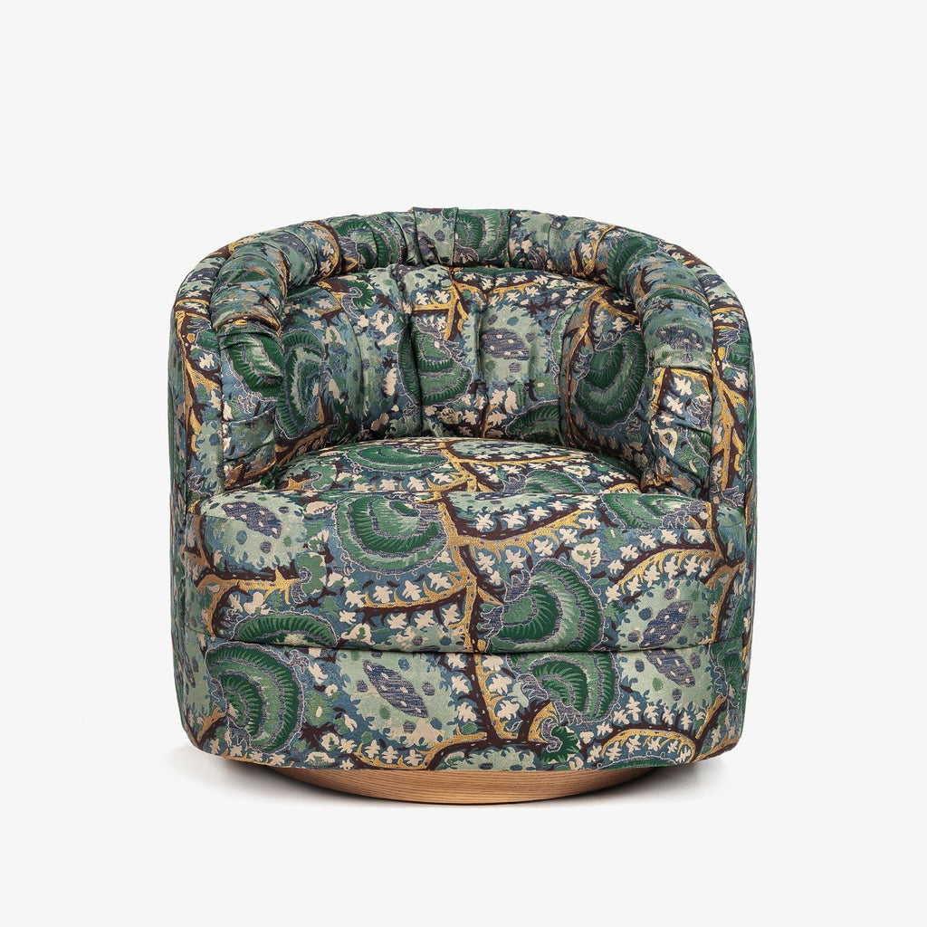 https://a.1stdibscdn.com/fauteuil-colosseo-blue-designed-by-laura-gonzalez-for-sale-picture-3/f_53112/f_268900421642073755873/PRAVDA_BD_11_master.jpg