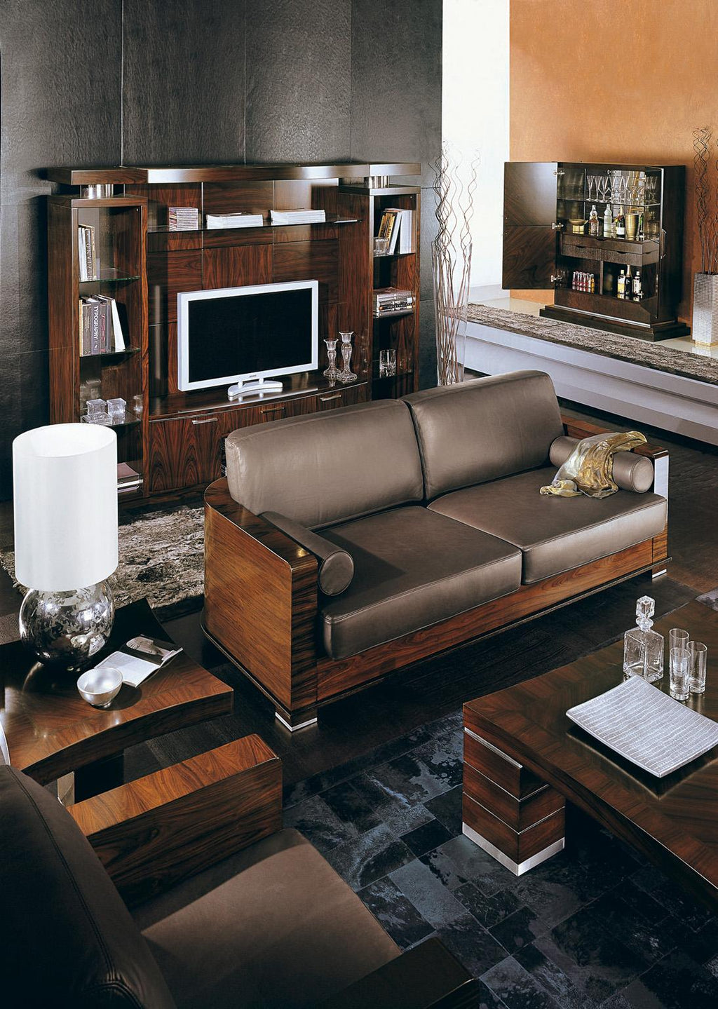 https://a.1stdibscdn.com/giorgio-italian-paradiso-sofa-brazilian-rosewood-satin-finish-wood-beige-suede-for-sale-picture-3/f_45442/f_442741121743177790204/Pa_53_master.jpg